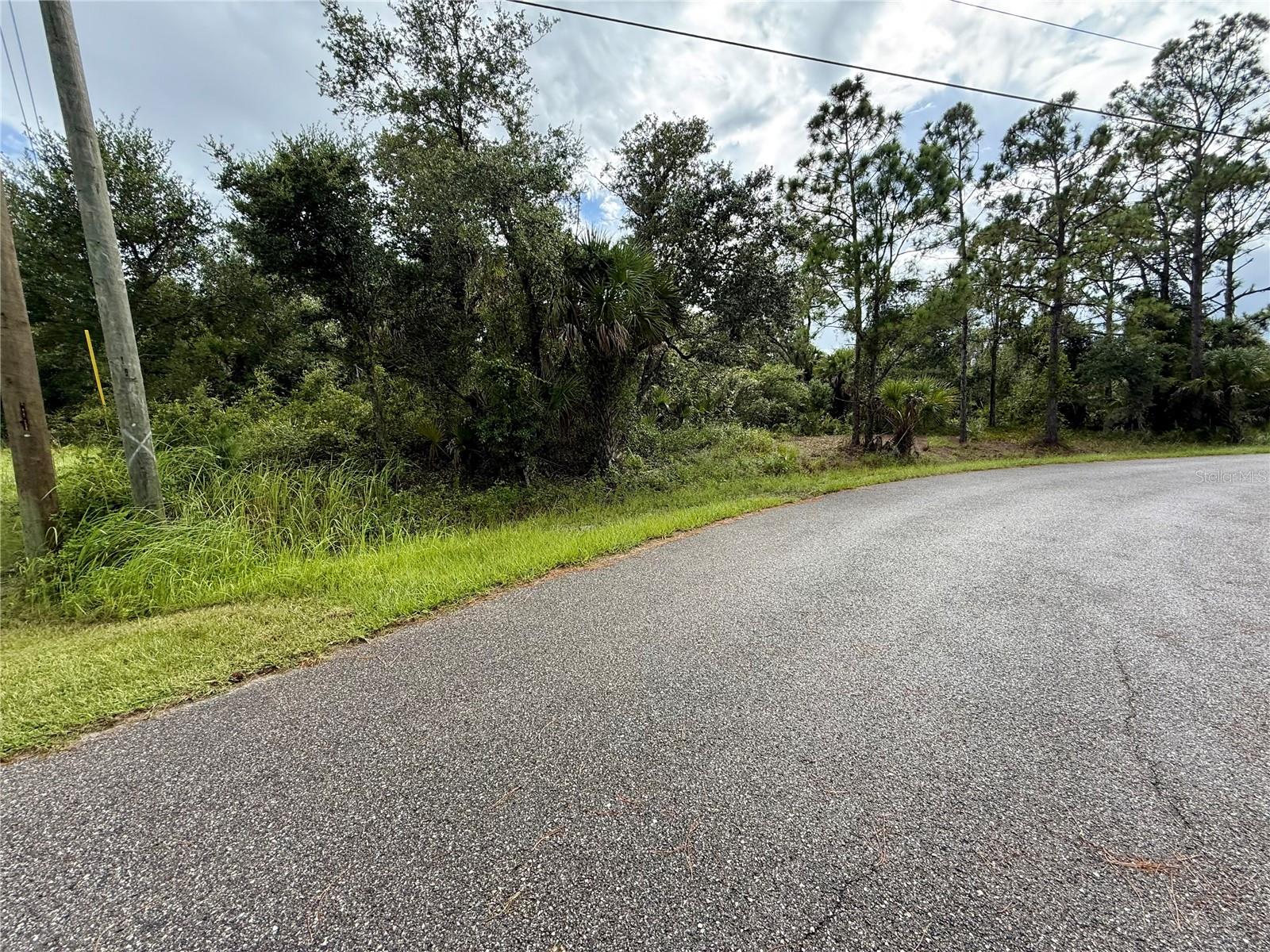 Land at LANAI AVE, NORTH PORT, photo 2 of 11