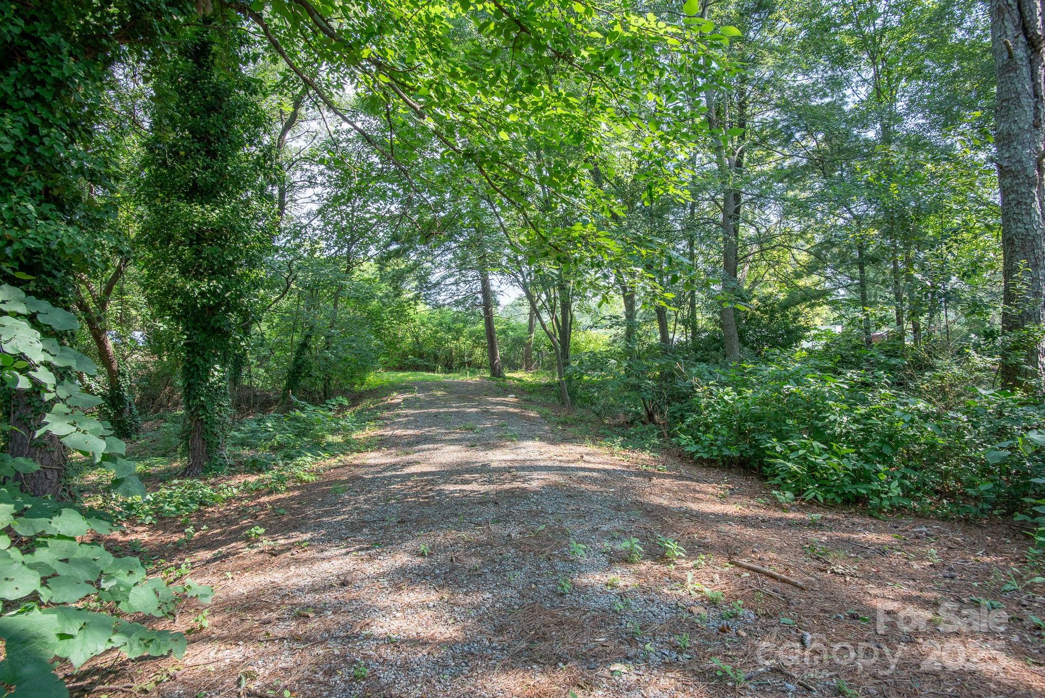 Driveway to Fulton St - 109 Fulton Street, Kings Mountain