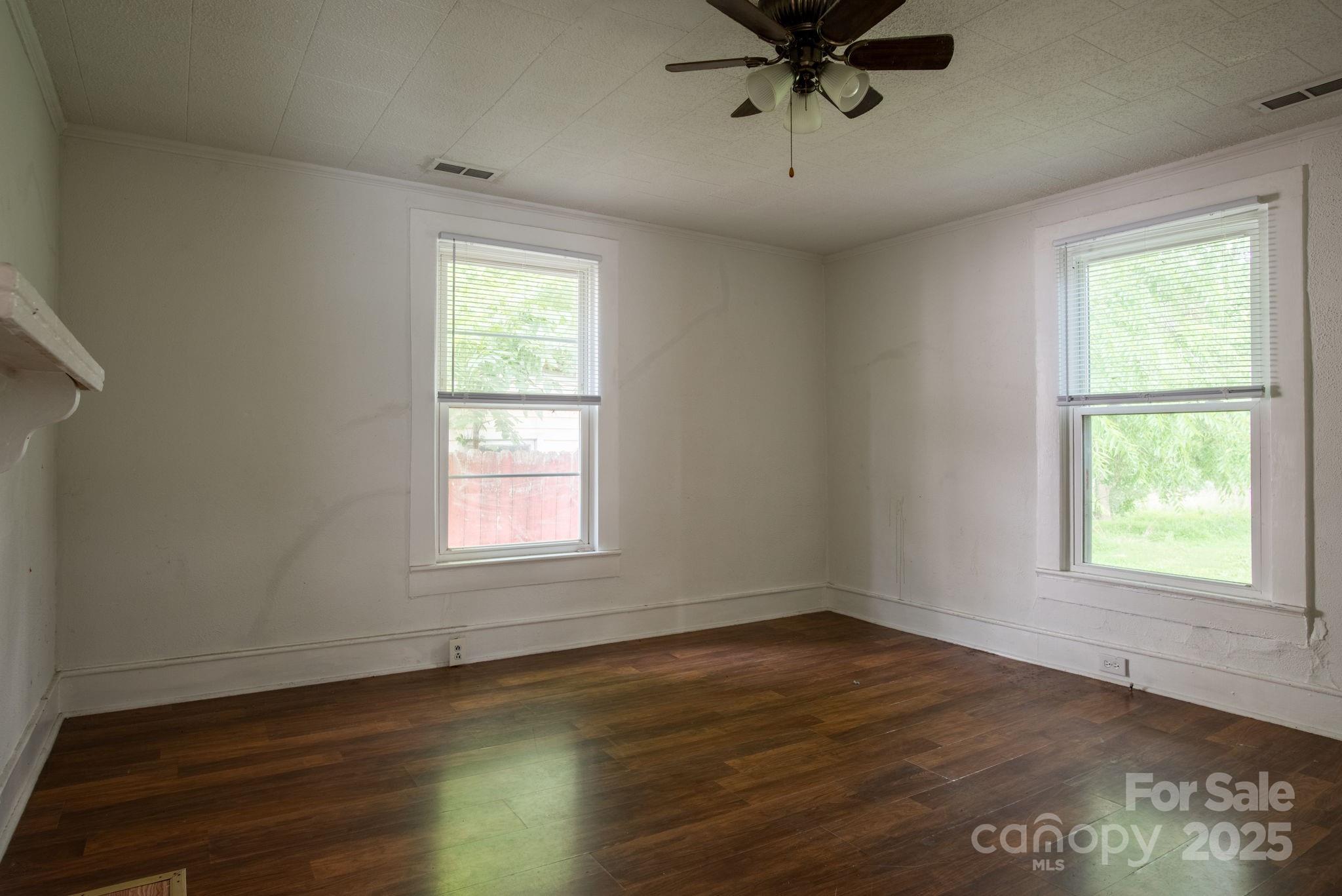 Bedroom - Walker St - 109 Fulton Street, Kings Mountain