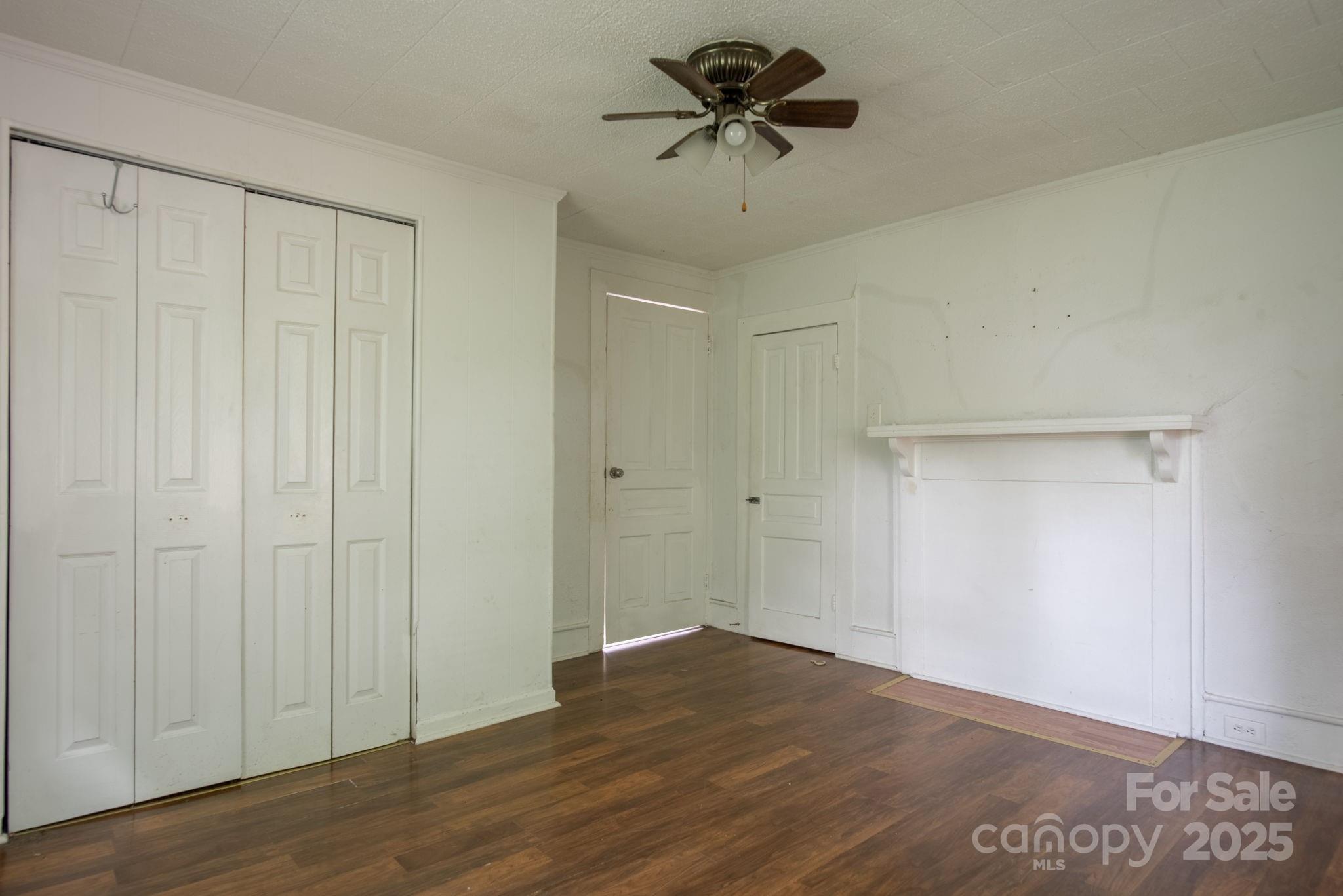 Bedroom - Walker St - 109 Fulton Street, Kings Mountain