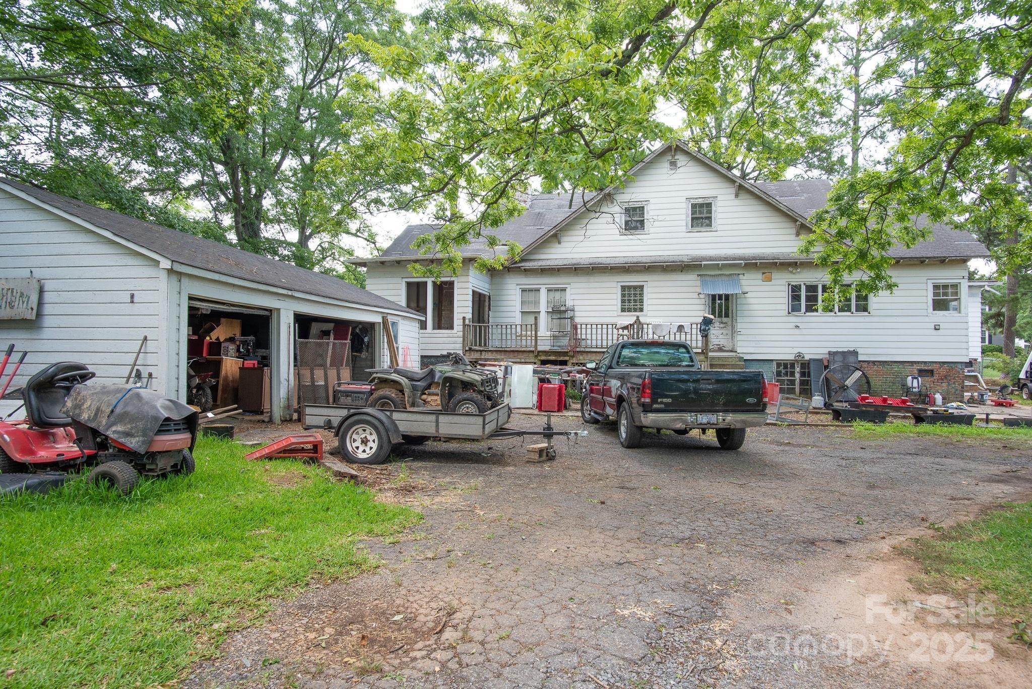109 Piedmont Ave - Back of Commercial Property - 109 Fulton Street, Kings Mountain