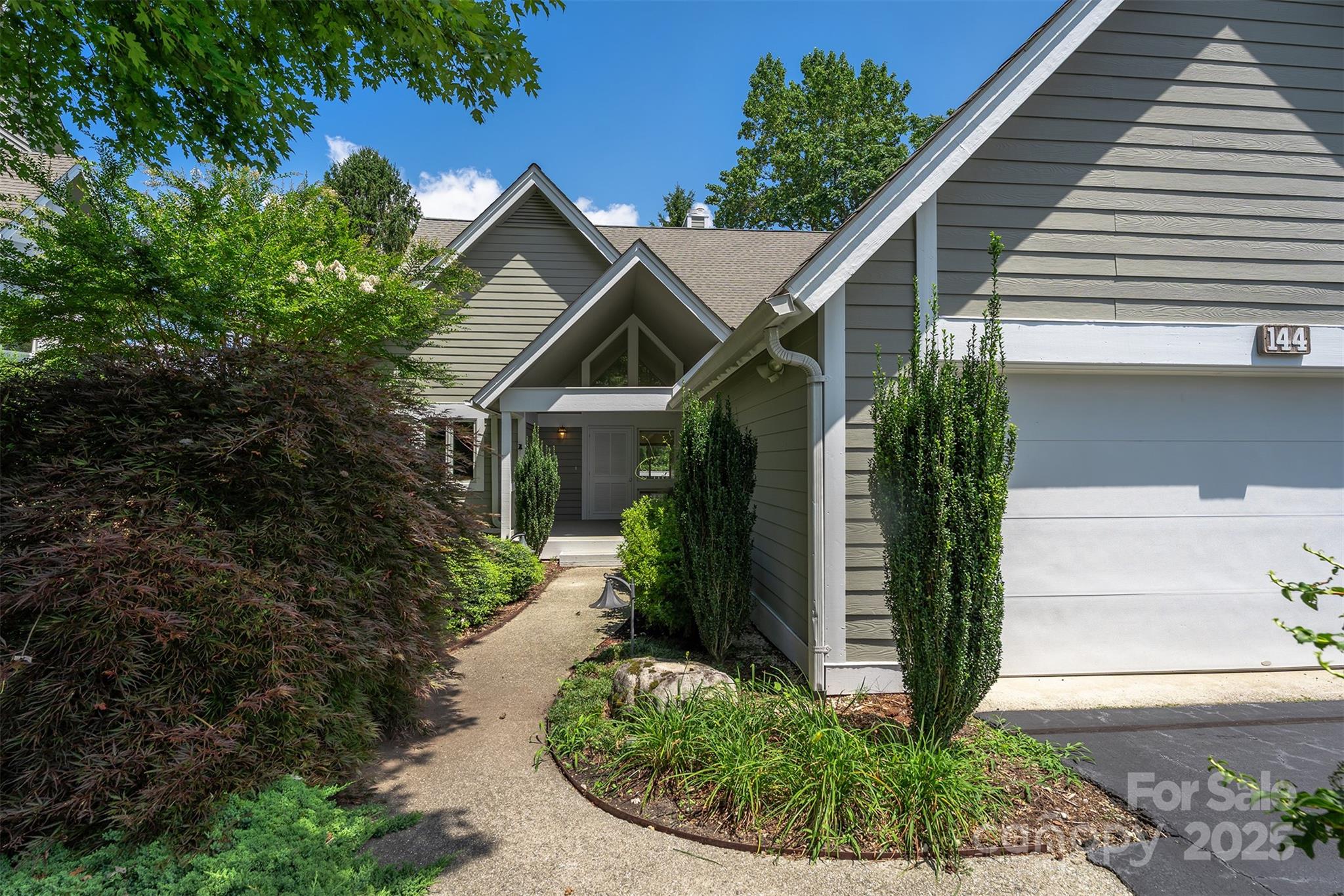 Condominium at 144 Overlook Drive, Flat Rock, photo 4 of 41