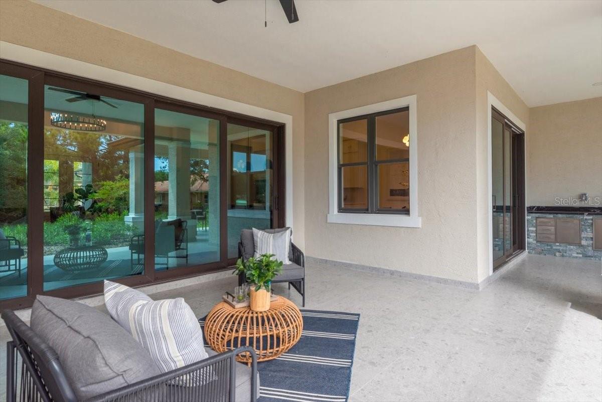 Expansive Lanai Expansive Lanai - 17 OLD OAK DR N, PALM COAST