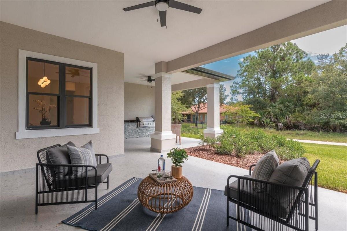 Expansive Lanai - 17 OLD OAK DR N, PALM COAST