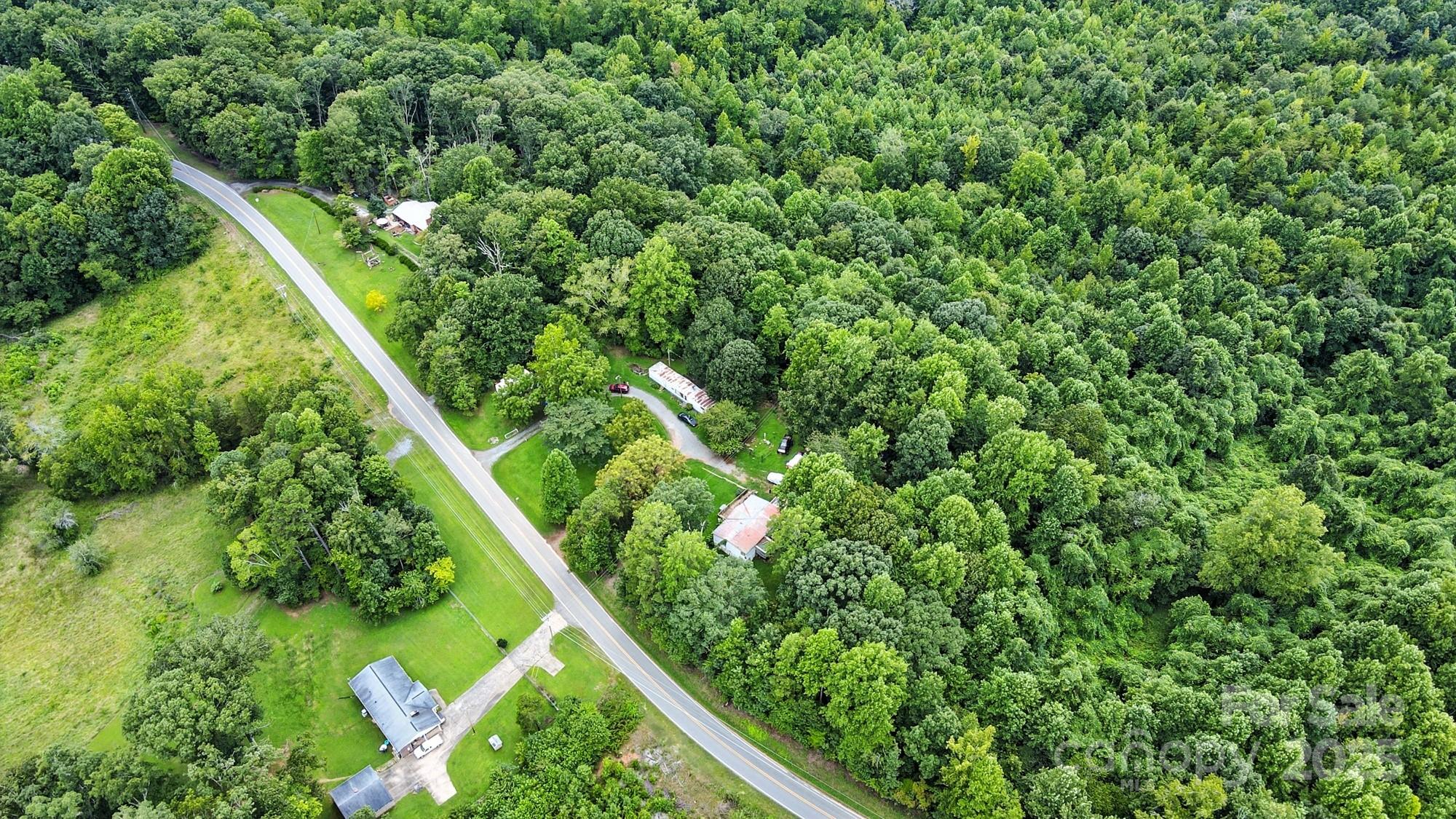 Single Family Residence at 450 Dixon School Road, Kings Mountain, photo 7 of 22