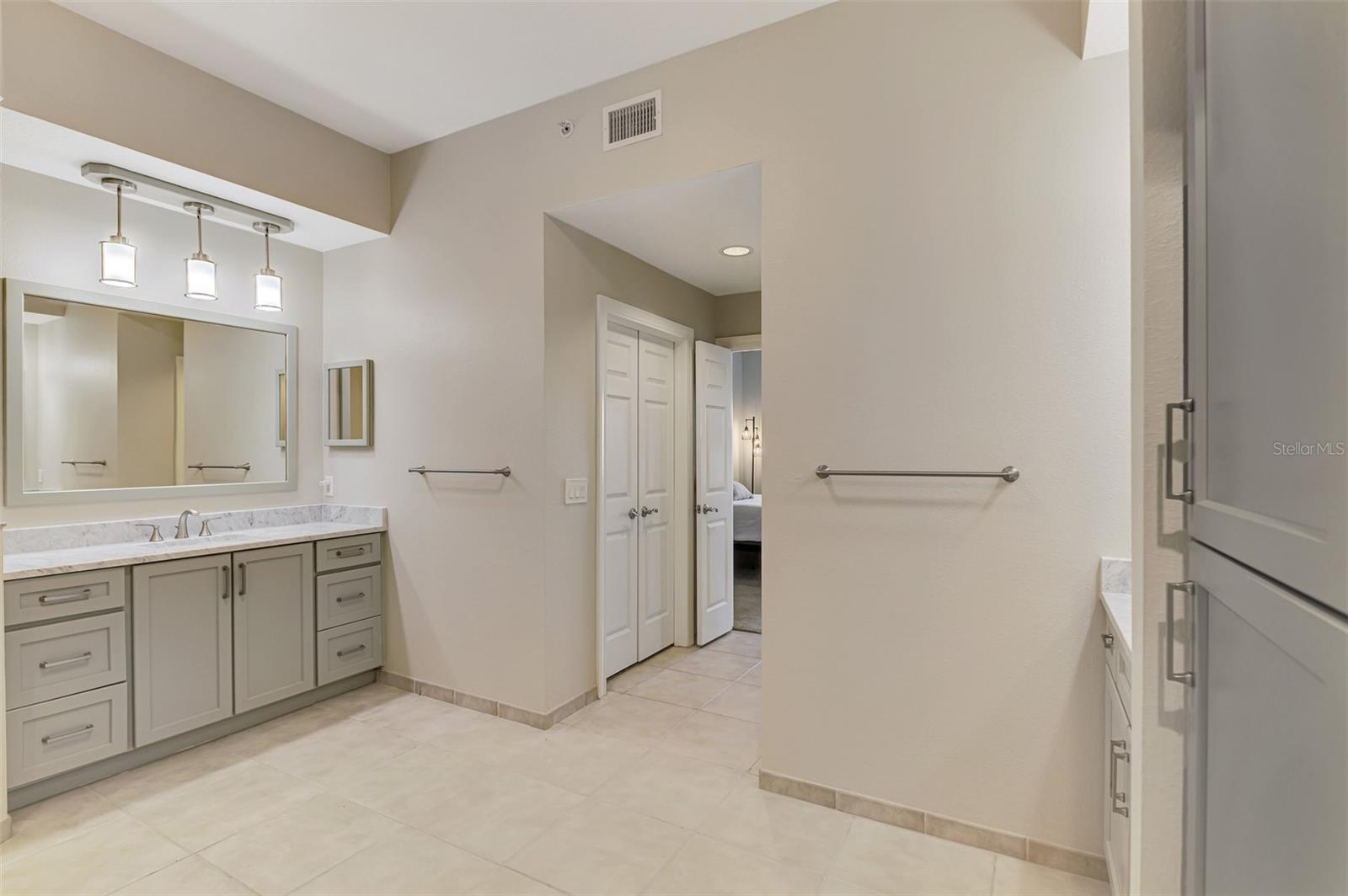 Condominium at 8571 AMBERJACK CIR #204, ENGLEWOOD, photo 32 of 72