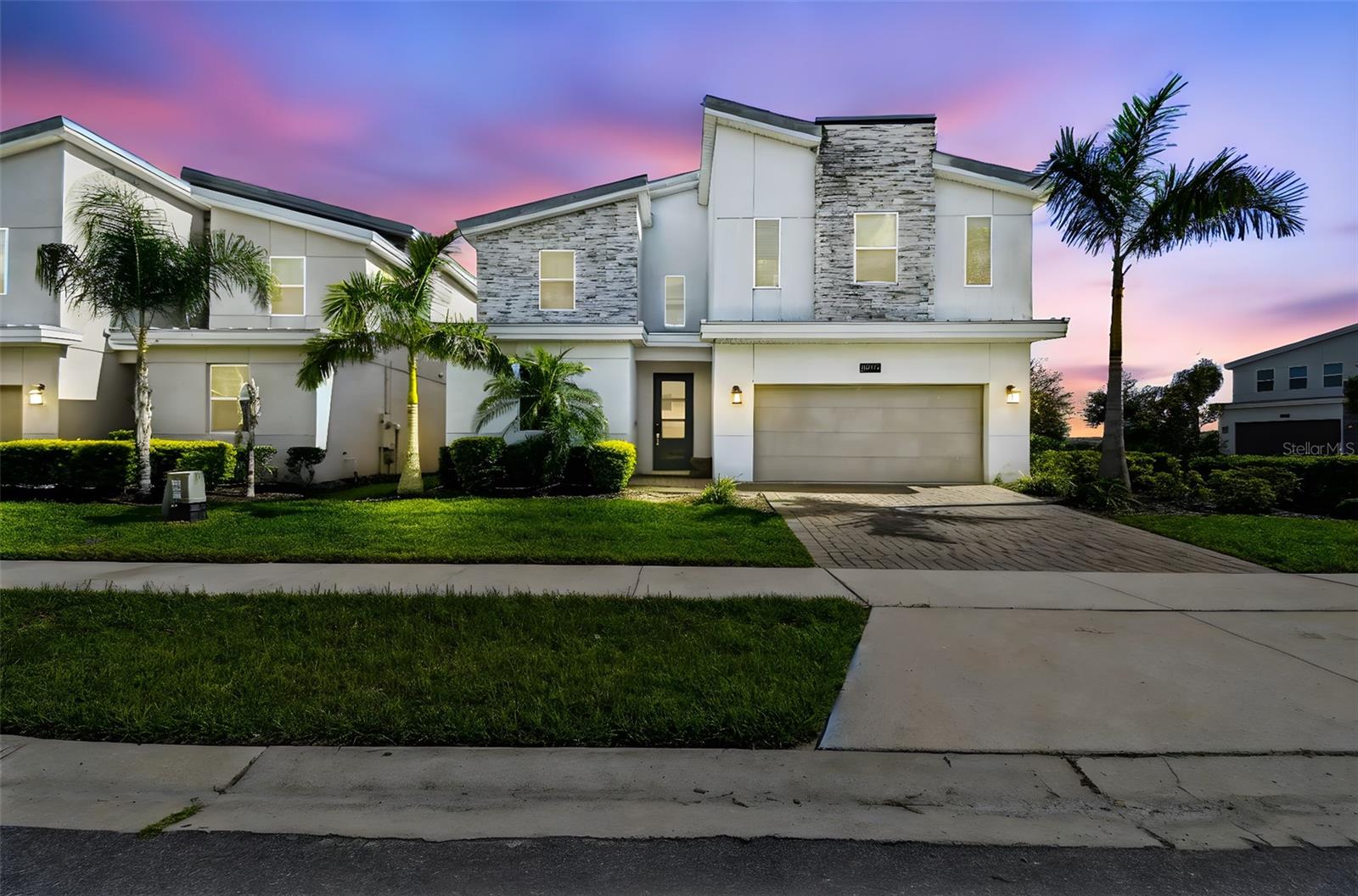 8844 CRUDEN BAY CT
