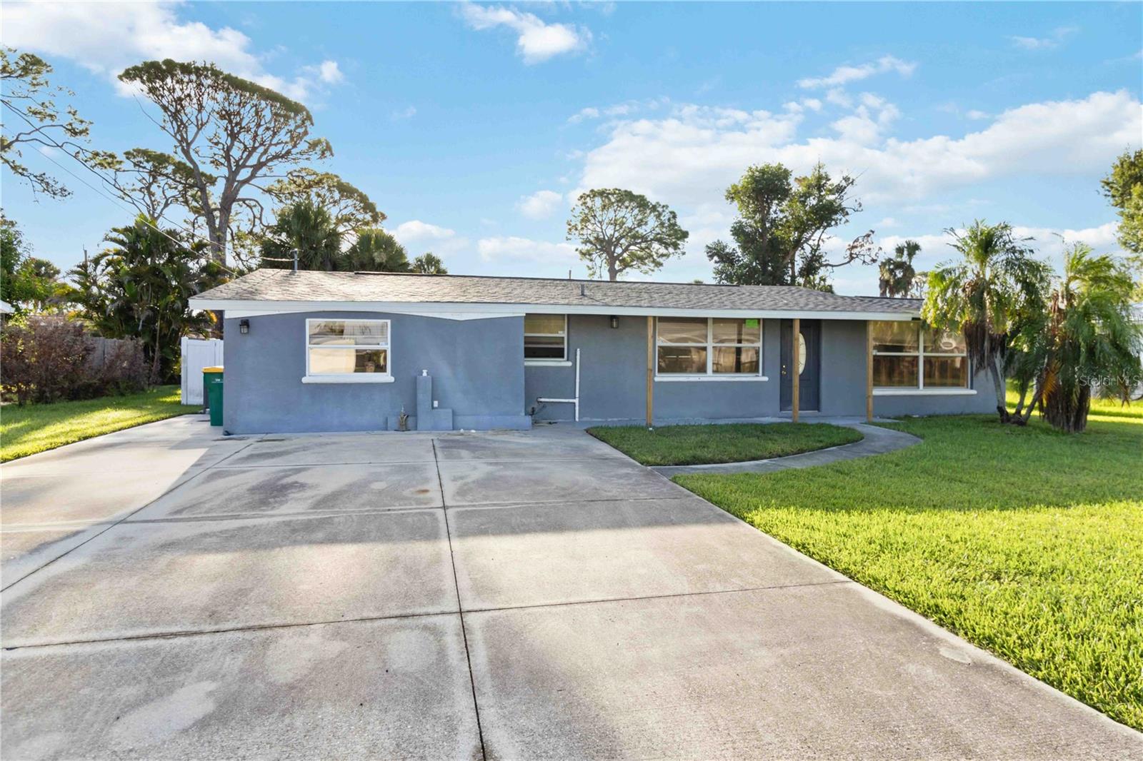 Single Family Residence at 1255 S MARYKNOLL RD, ENGLEWOOD, photo 49 of 50