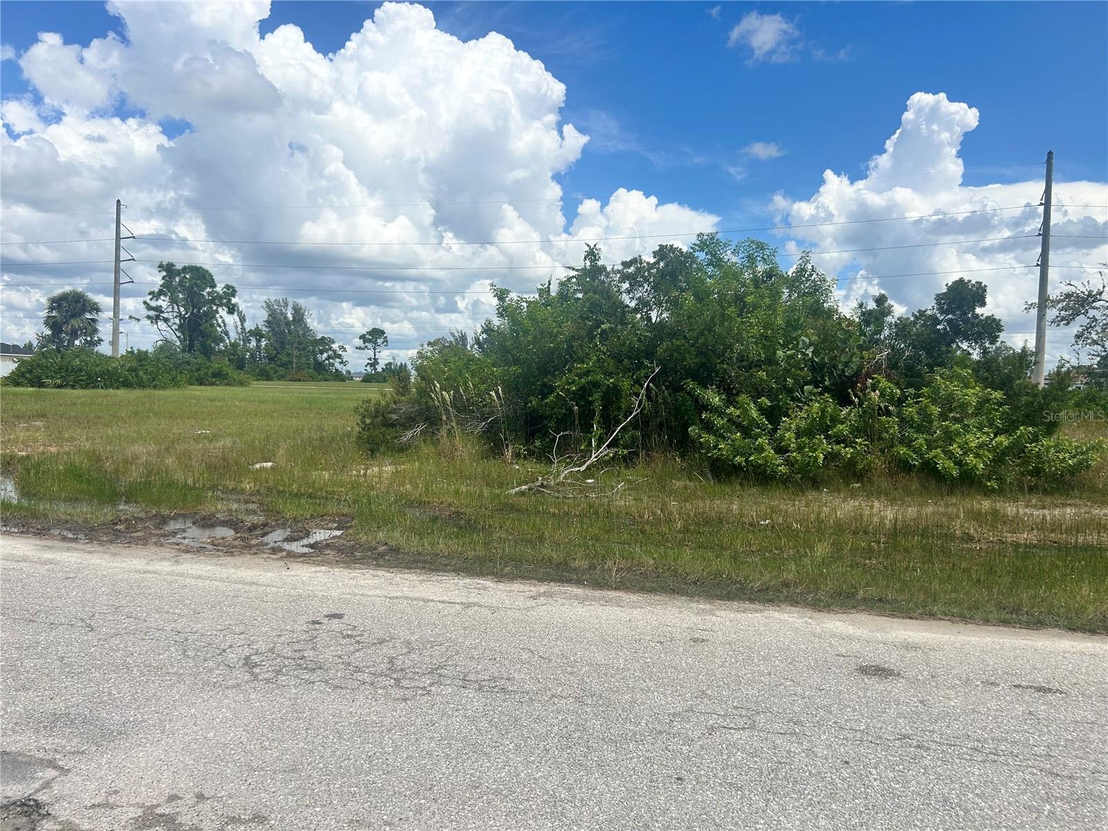 1219 NW 24TH PL