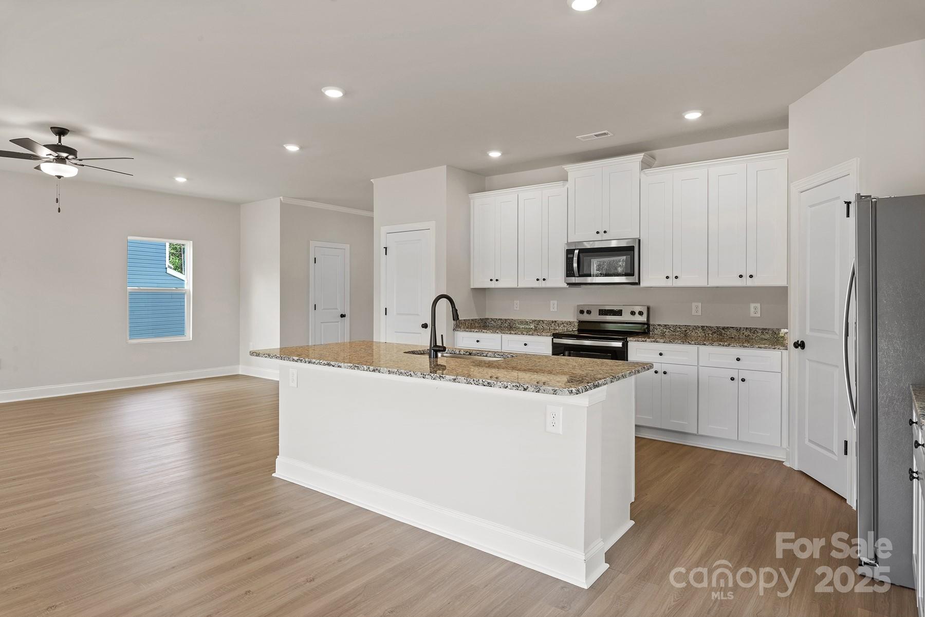 Single Family Residence at 3441 Robindale Drive, Winston Salem, photo 12 of 22