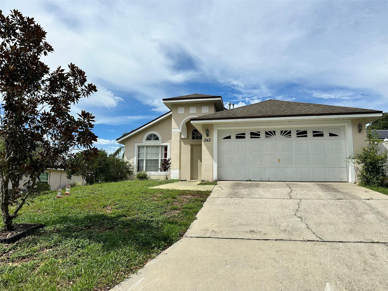 Single Family Residence at 242 DURANGO LOOP ST, DAVENPORT, photo 2 of 30