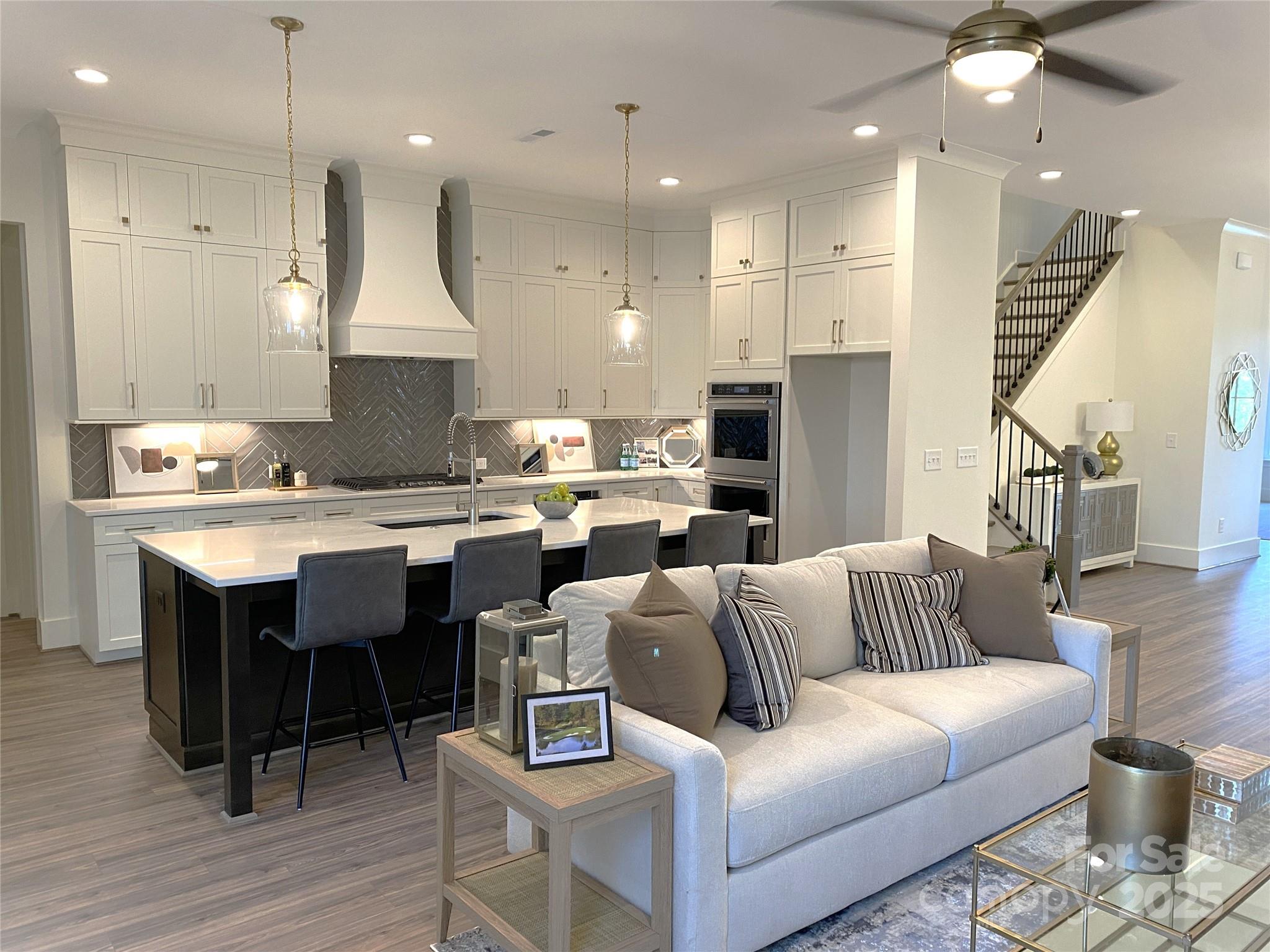 Single Family Residence at 19044 Newburg Hill Road, Davidson, photo 11 of 43