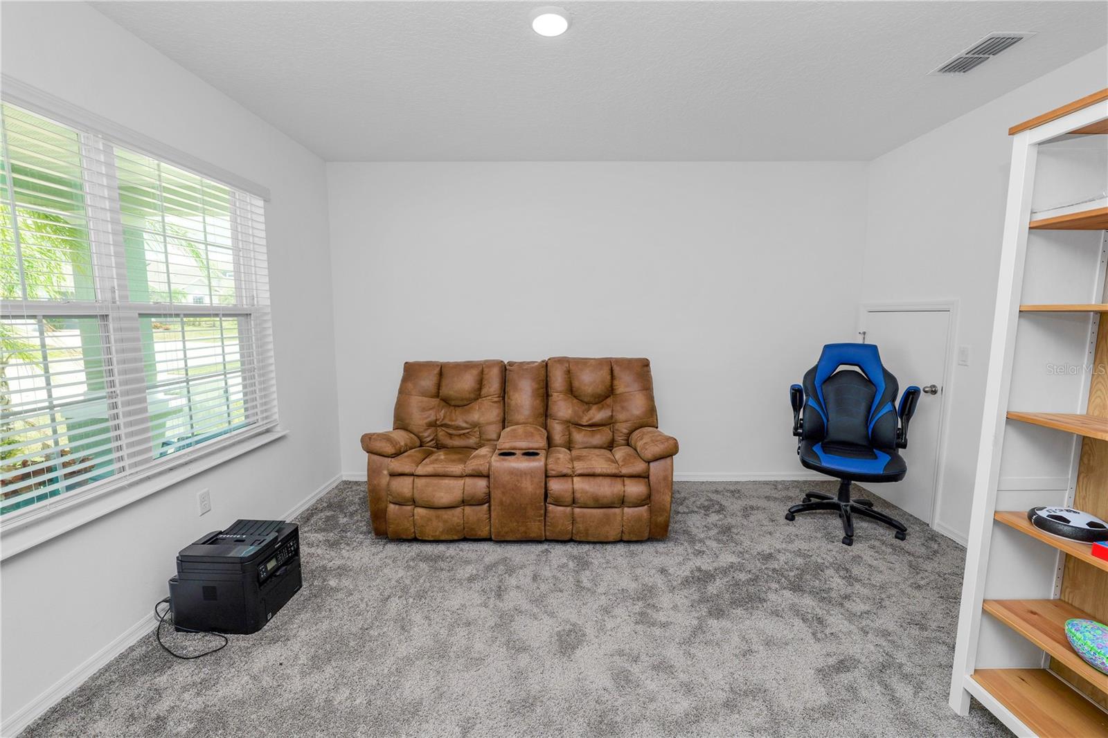 Single Family Residence at 871 FILLMORE CT, DAVENPORT, photo 6 of 57