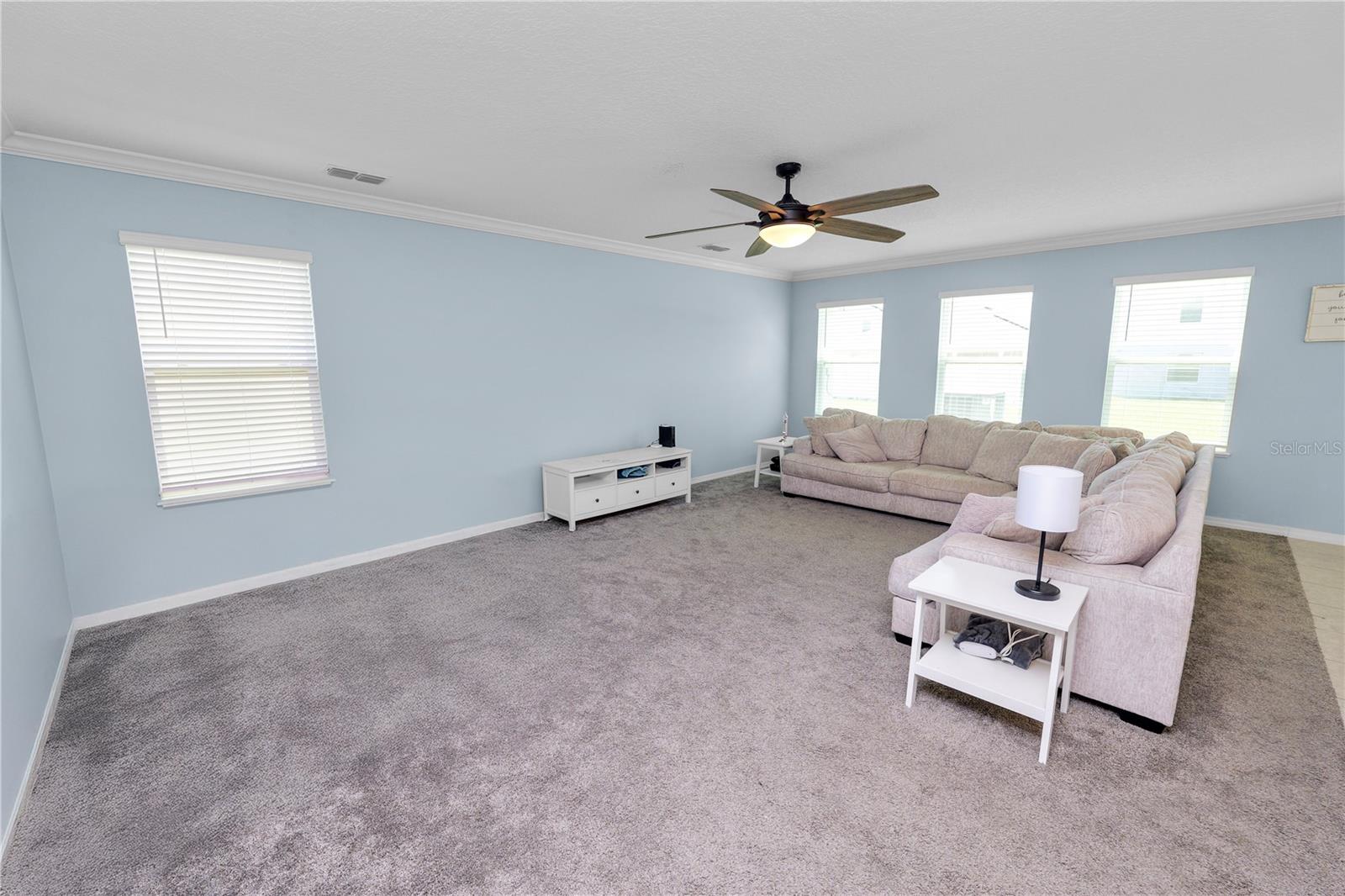 Single Family Residence at 871 FILLMORE CT, DAVENPORT, photo 13 of 57