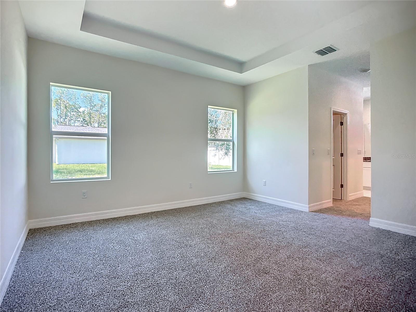 Single Family Residence at 1529 GERANIUM AVE, NORTH PORT, photo 8 of 23