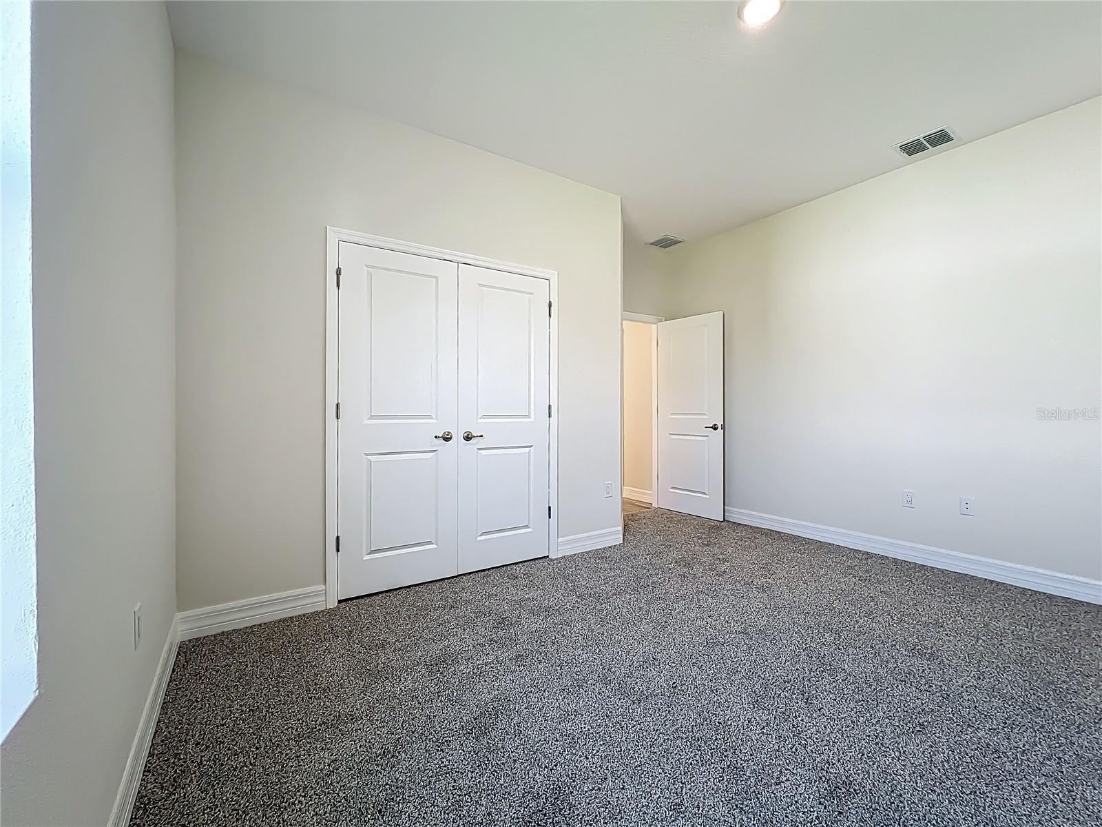 Single Family Residence at 1529 GERANIUM AVE, NORTH PORT, photo 15 of 23