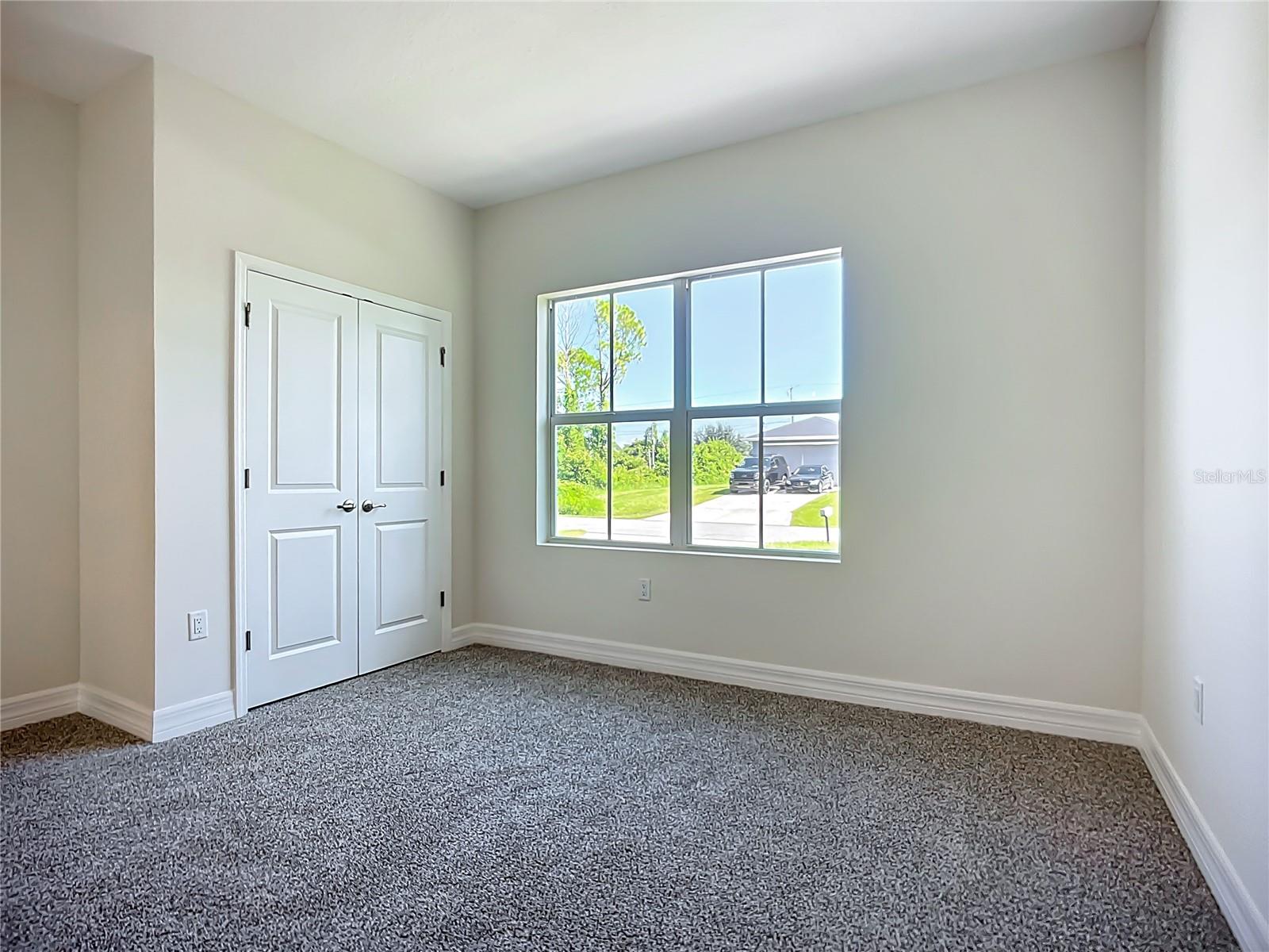 Single Family Residence at 1529 GERANIUM AVE, NORTH PORT, photo 16 of 23
