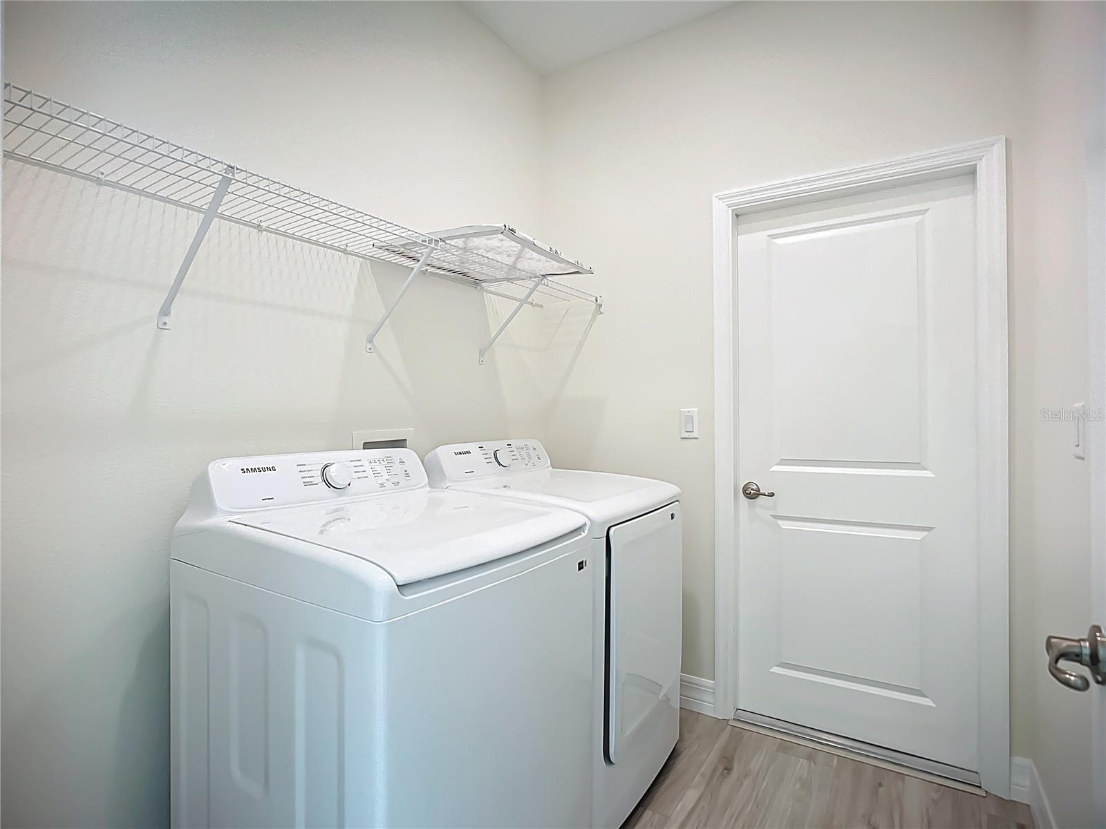 Single Family Residence at 1529 GERANIUM AVE, NORTH PORT, photo 20 of 23