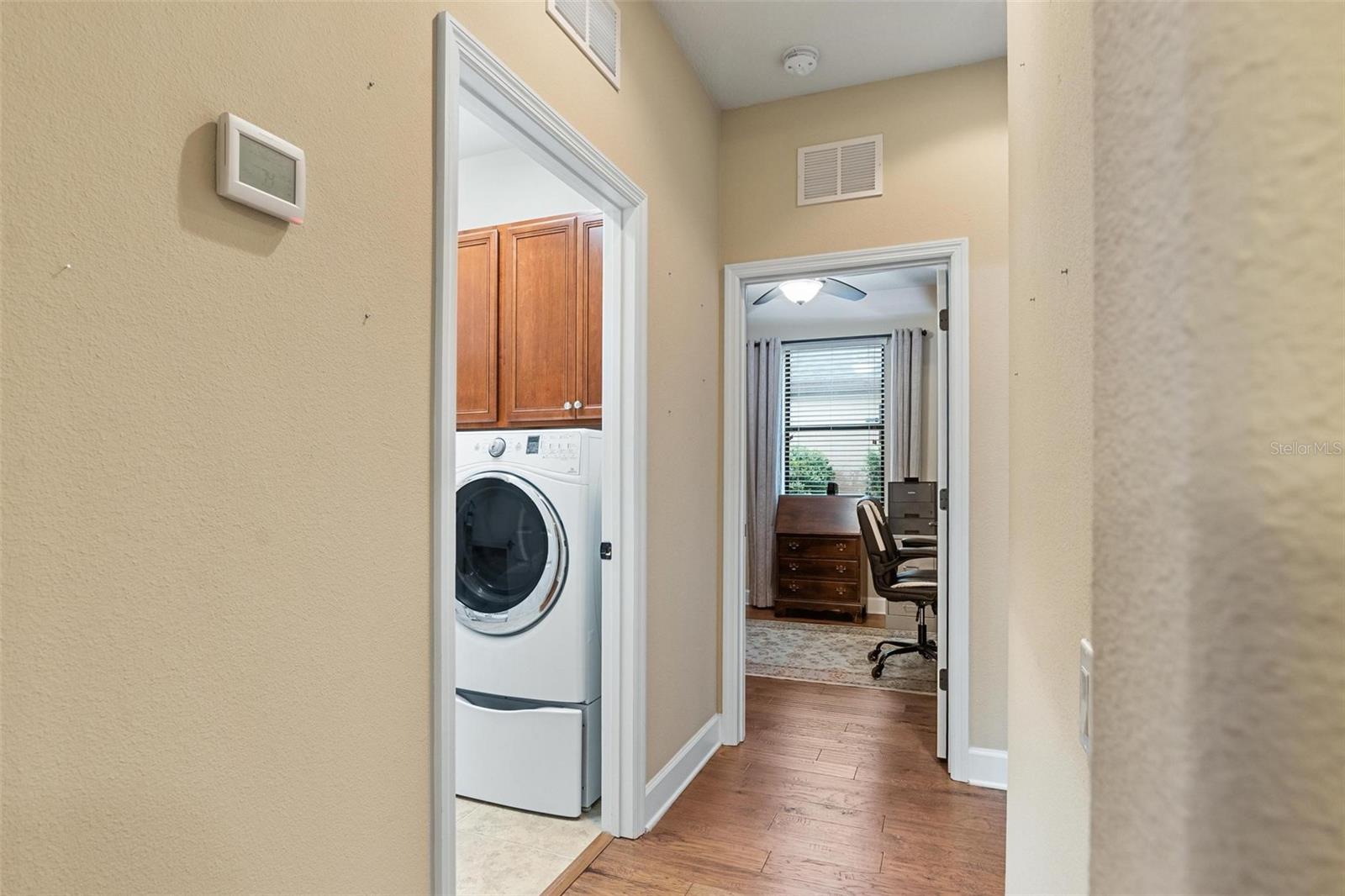 1st floor laundry - 507 CADIZ DR, DAVENPORT