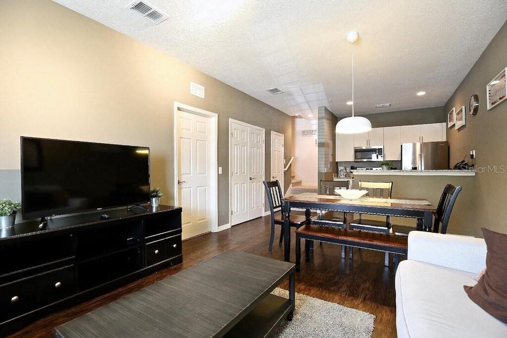 Townhouse at 8905 SHINE DR, KISSIMMEE, photo 9 of 24