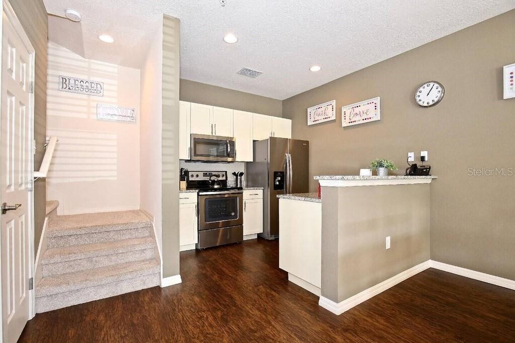 Townhouse at 8905 SHINE DR, KISSIMMEE, photo 14 of 24