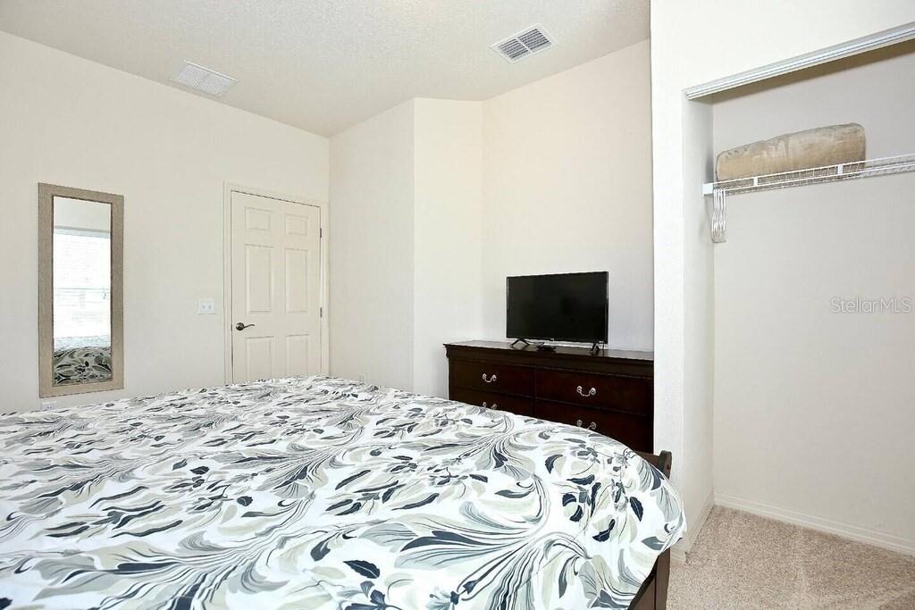 Townhouse at 8905 SHINE DR, KISSIMMEE, photo 17 of 24