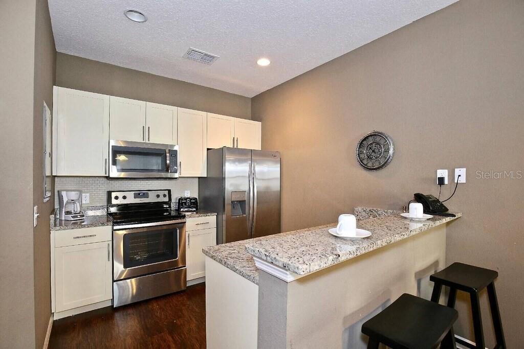 Townhouse at 3211 WISH AVE, KISSIMMEE, photo 8 of 17