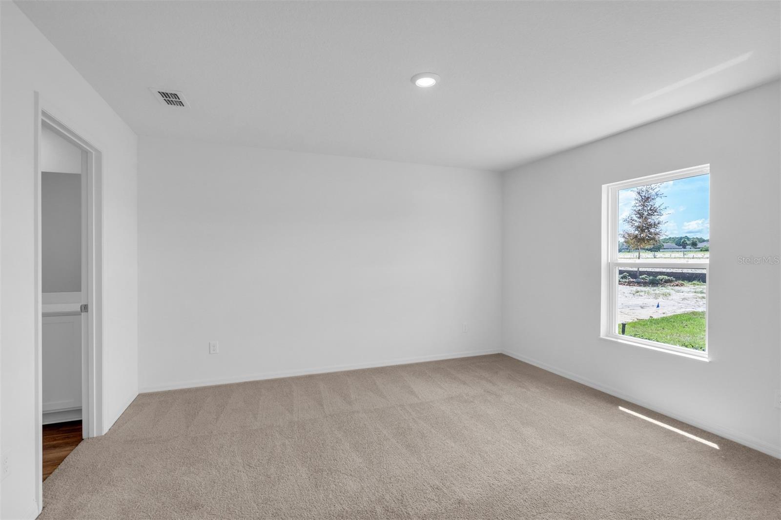 Single Family Residence at 40 PRESIDENTIAL LN, PALM COAST, photo 10 of 17