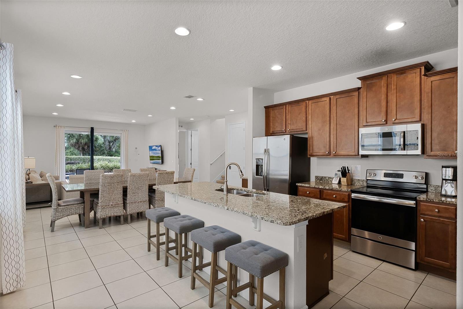Single Family Residence at 7513 MARKER AVE, KISSIMMEE, photo 2 of 75