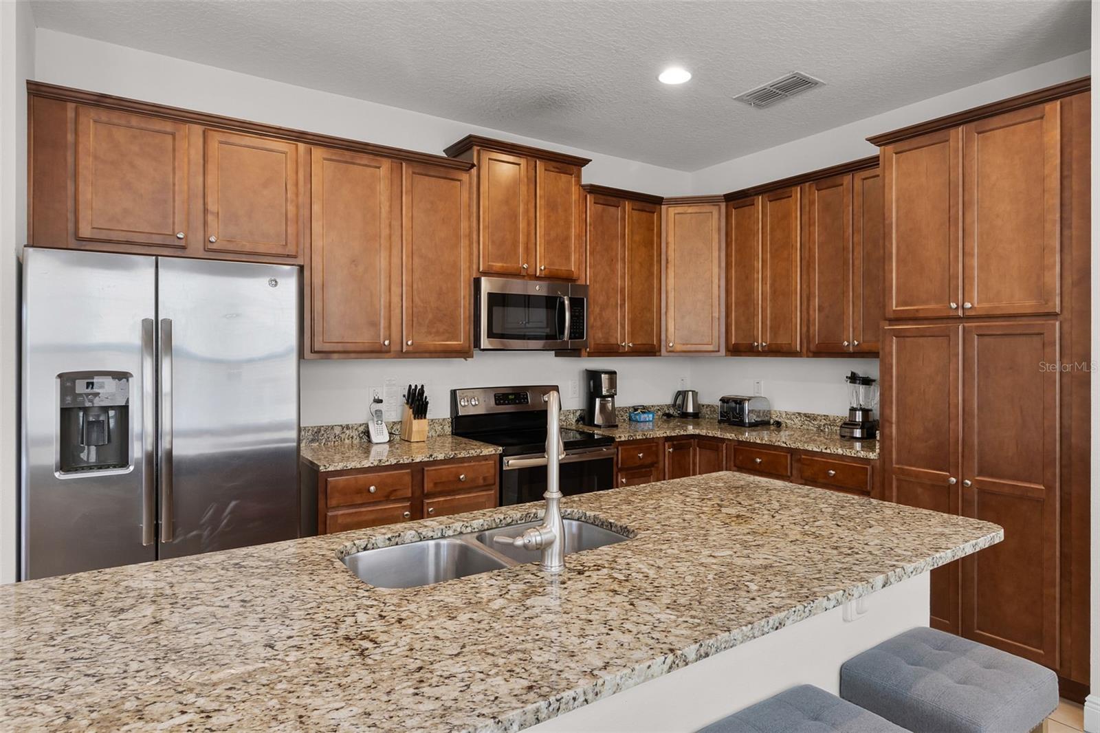 Single Family Residence at 7513 MARKER AVE, KISSIMMEE, photo 9 of 75
