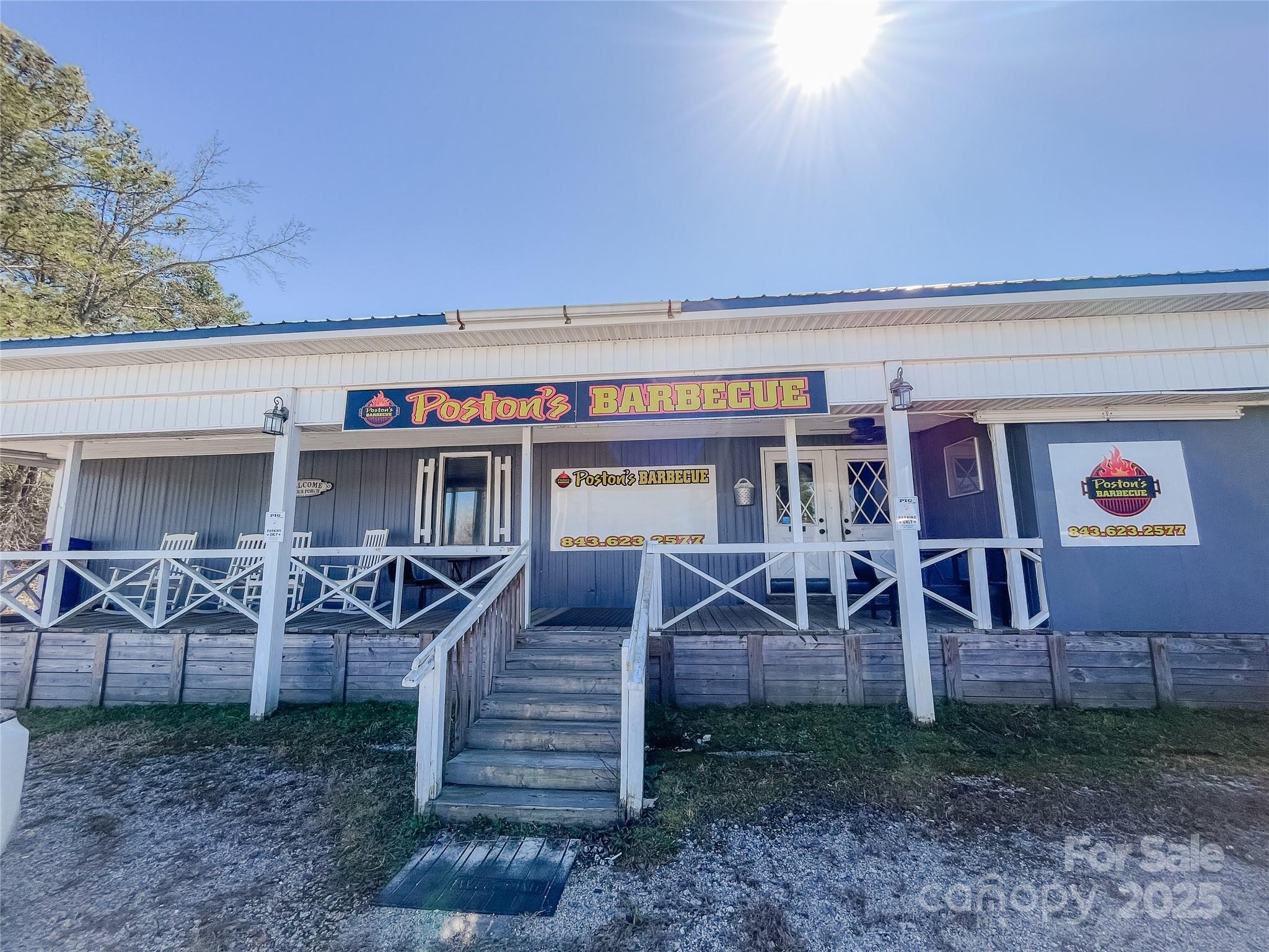 Food/Beverage at 1225 W Blvd Highway, Chesterfield, photo 2 of 7