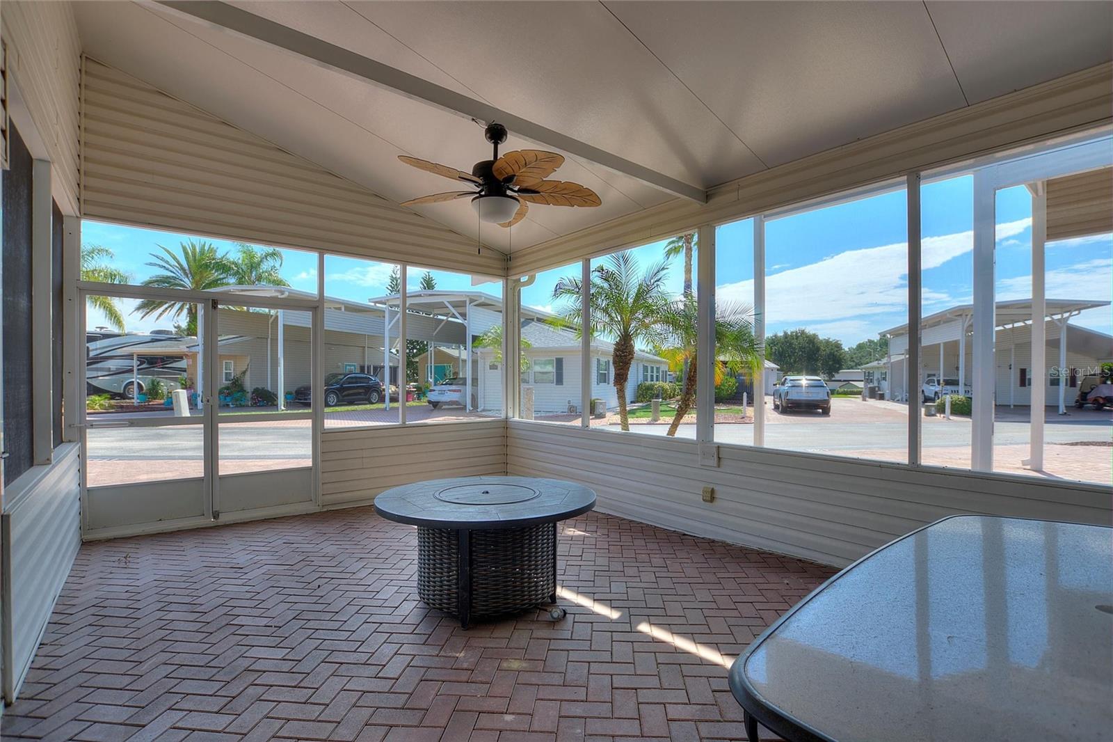 Regal Pointe Clubhouse - 1144 DEER CREEK BLVD, DAVENPORT