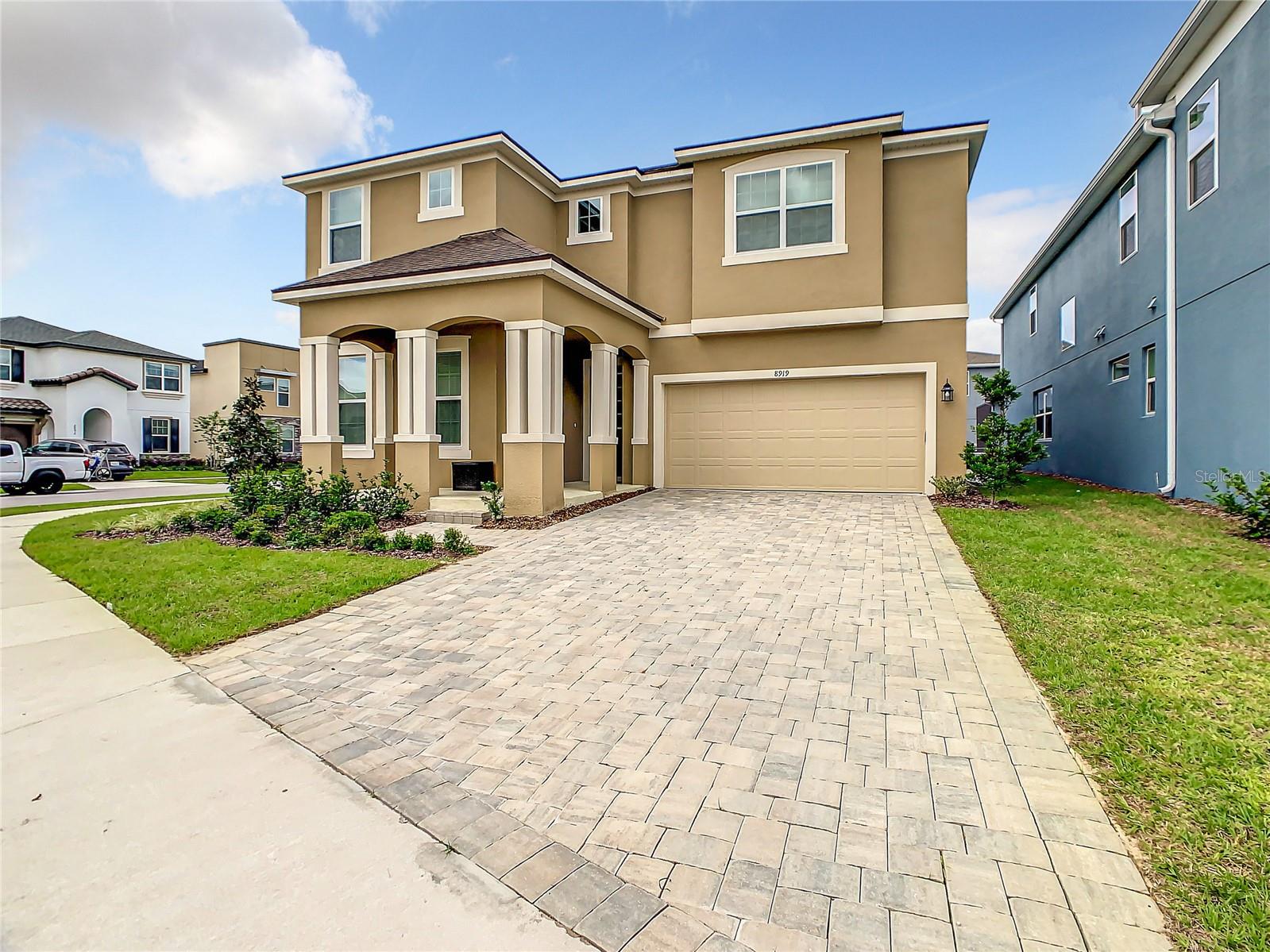 Single Family Residence at 8919 TROPICAL HAVEN CT, KISSIMMEE, photo 13 of 92