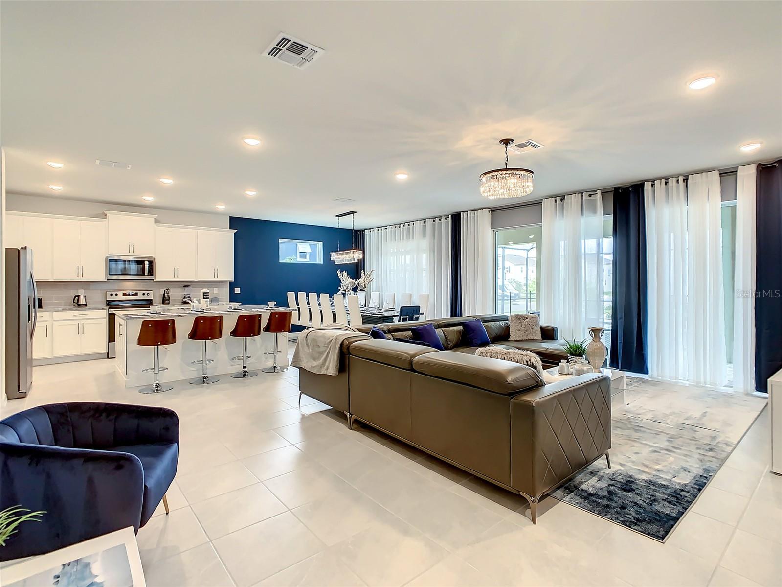 Single Family Residence at 8919 TROPICAL HAVEN CT, KISSIMMEE, photo 25 of 92