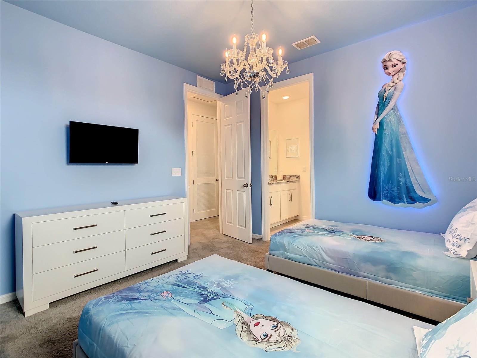 Single Family Residence at 8919 TROPICAL HAVEN CT, KISSIMMEE, photo 54 of 92