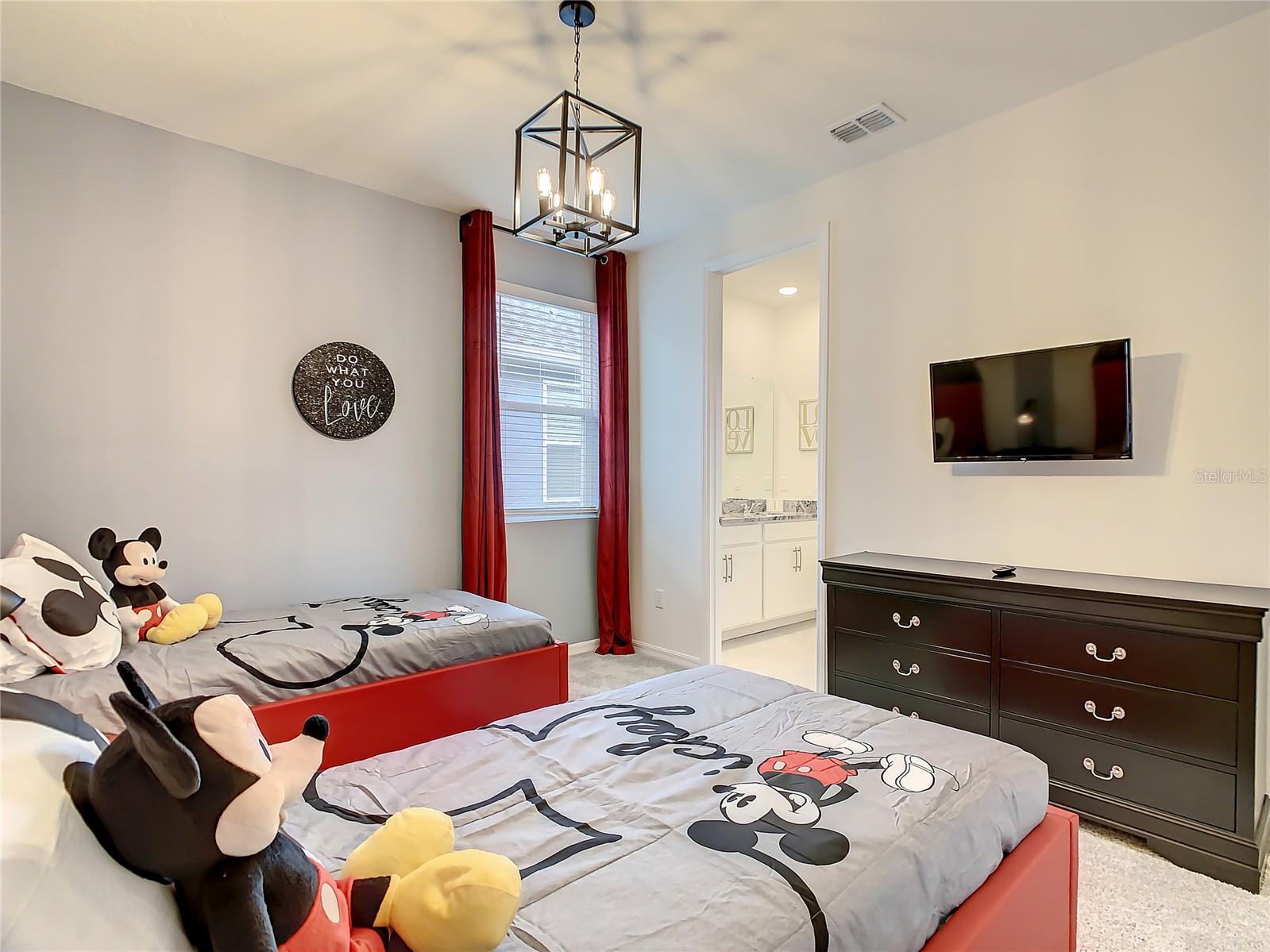 Single Family Residence at 8919 TROPICAL HAVEN CT, KISSIMMEE, photo 59 of 92