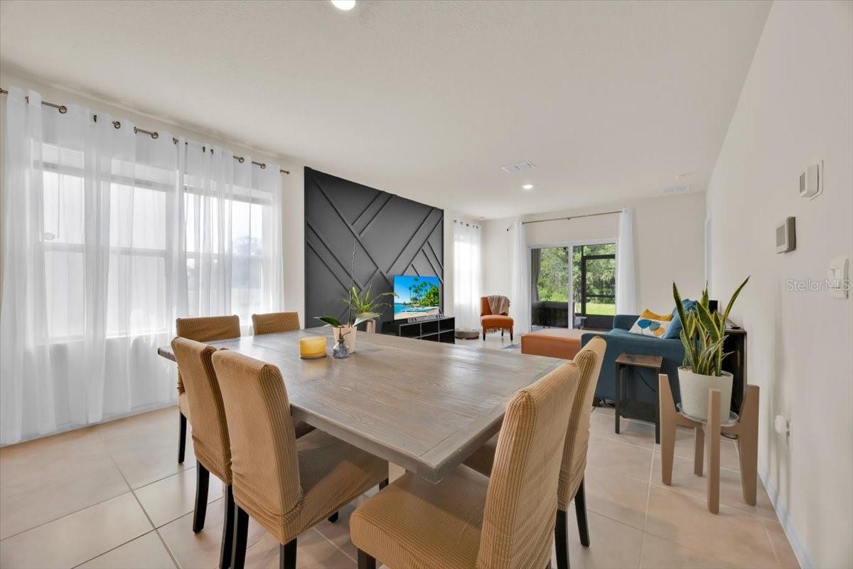 Dining area - 2497 RIBBON FALL AVE, DAVENPORT