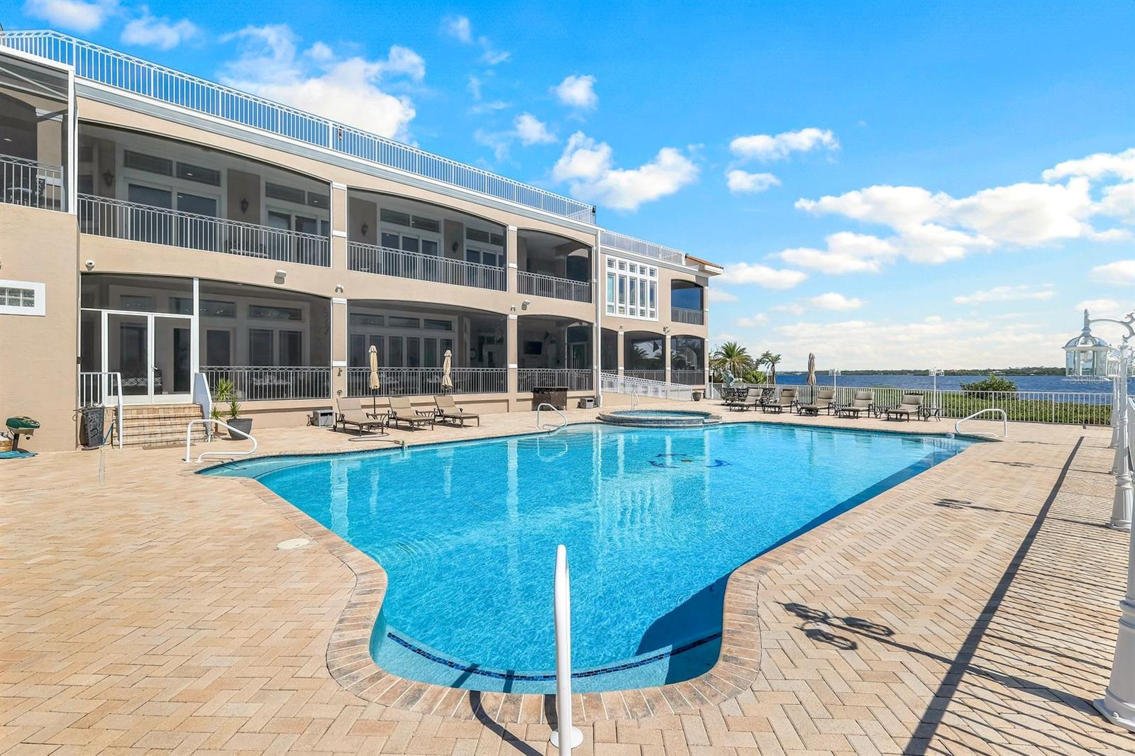 spectacular heat pool and spa - 7159 MANASOTA KEY RD, ENGLEWOOD