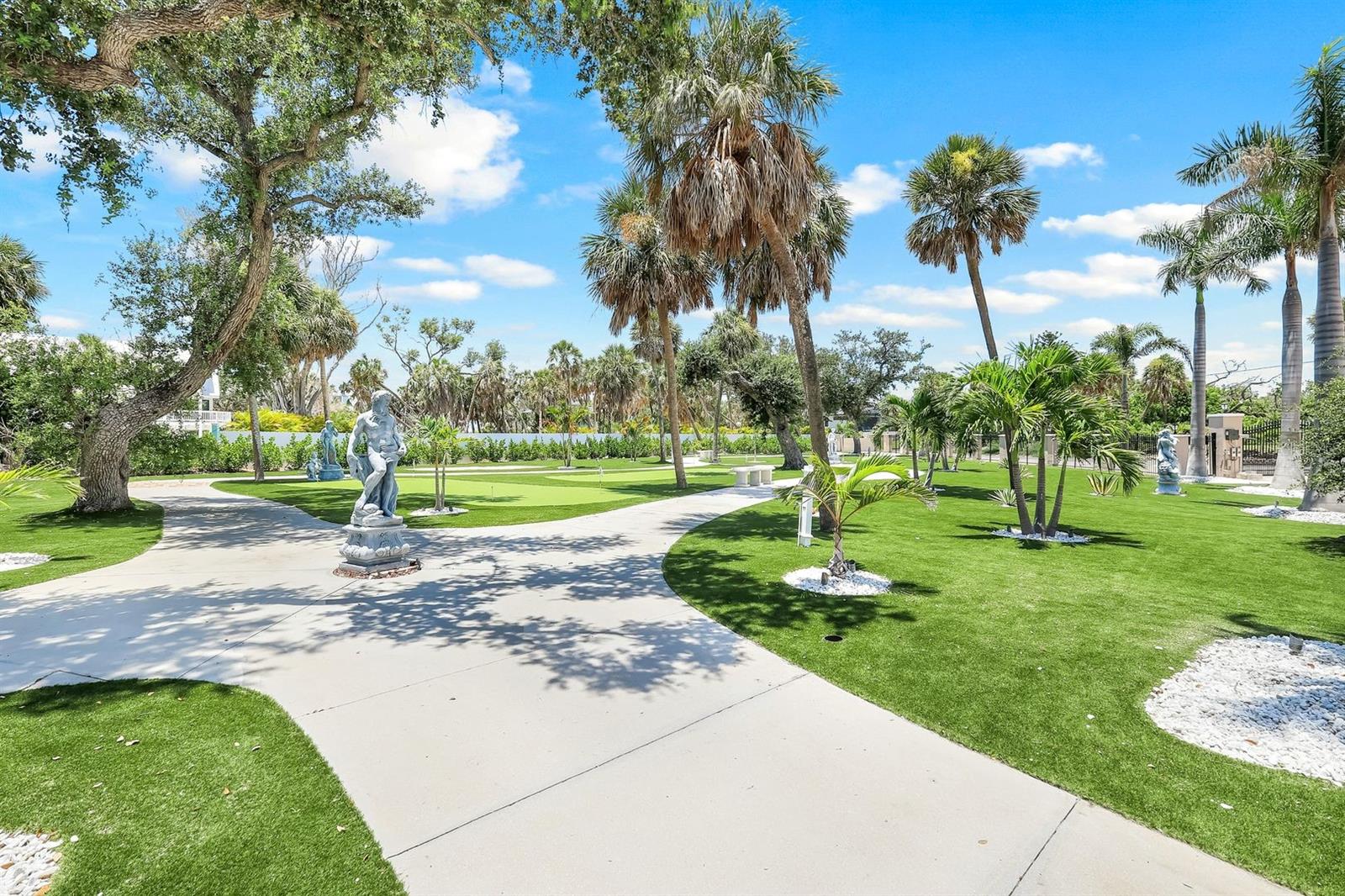 Beautifully landscaped proprty - 7159 MANASOTA KEY RD, ENGLEWOOD