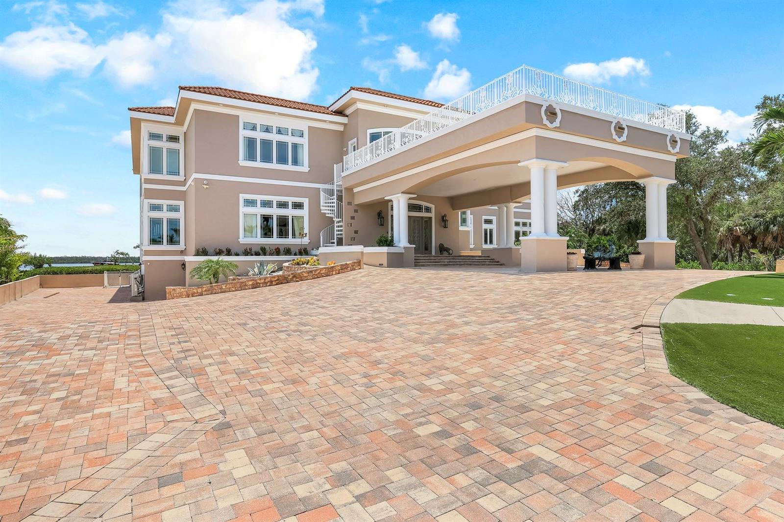 Front view from driveway - 7159 MANASOTA KEY RD, ENGLEWOOD