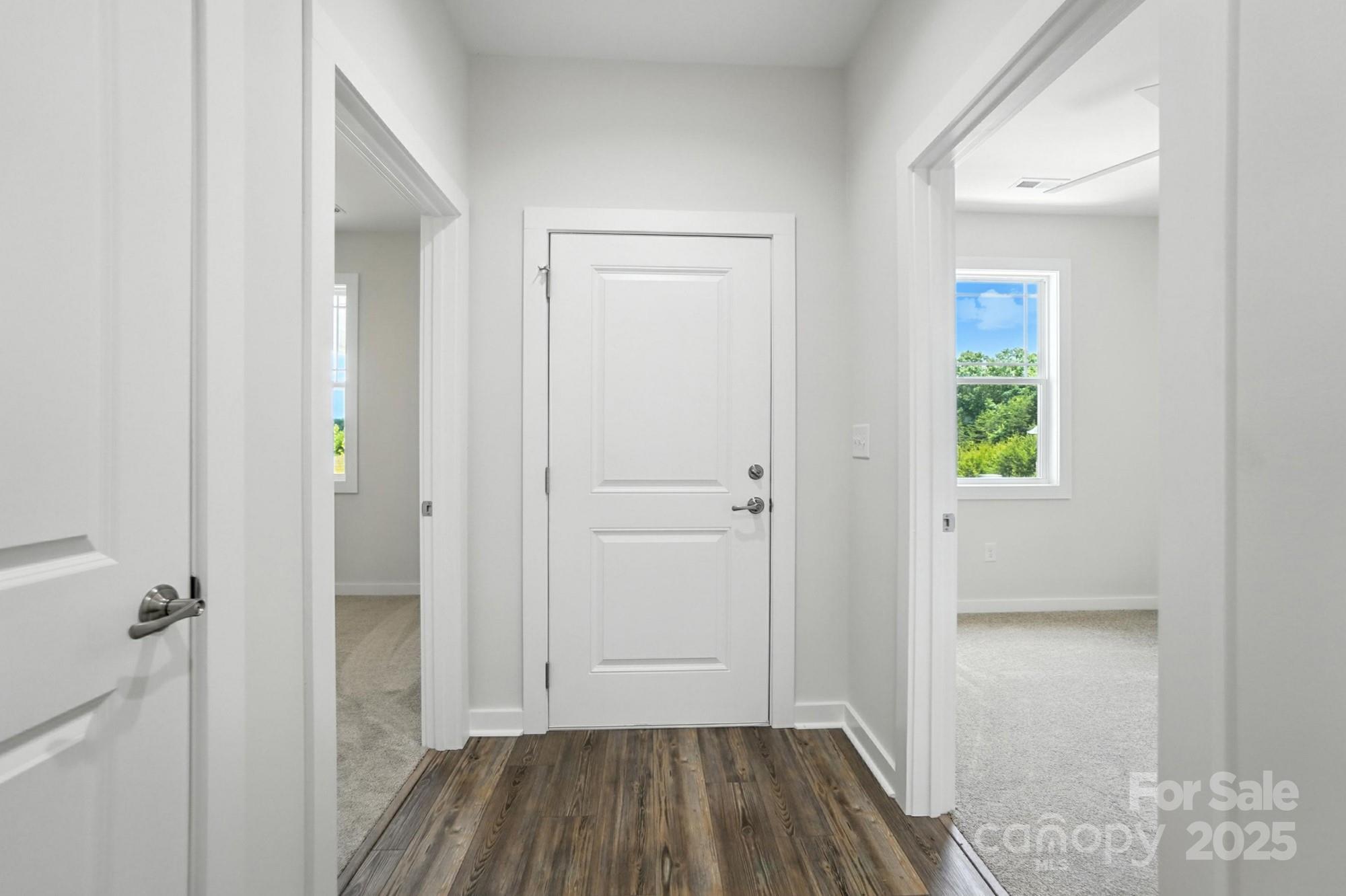 Townhouse at 1530 29th Street SE, Hickory, photo 6 of 37