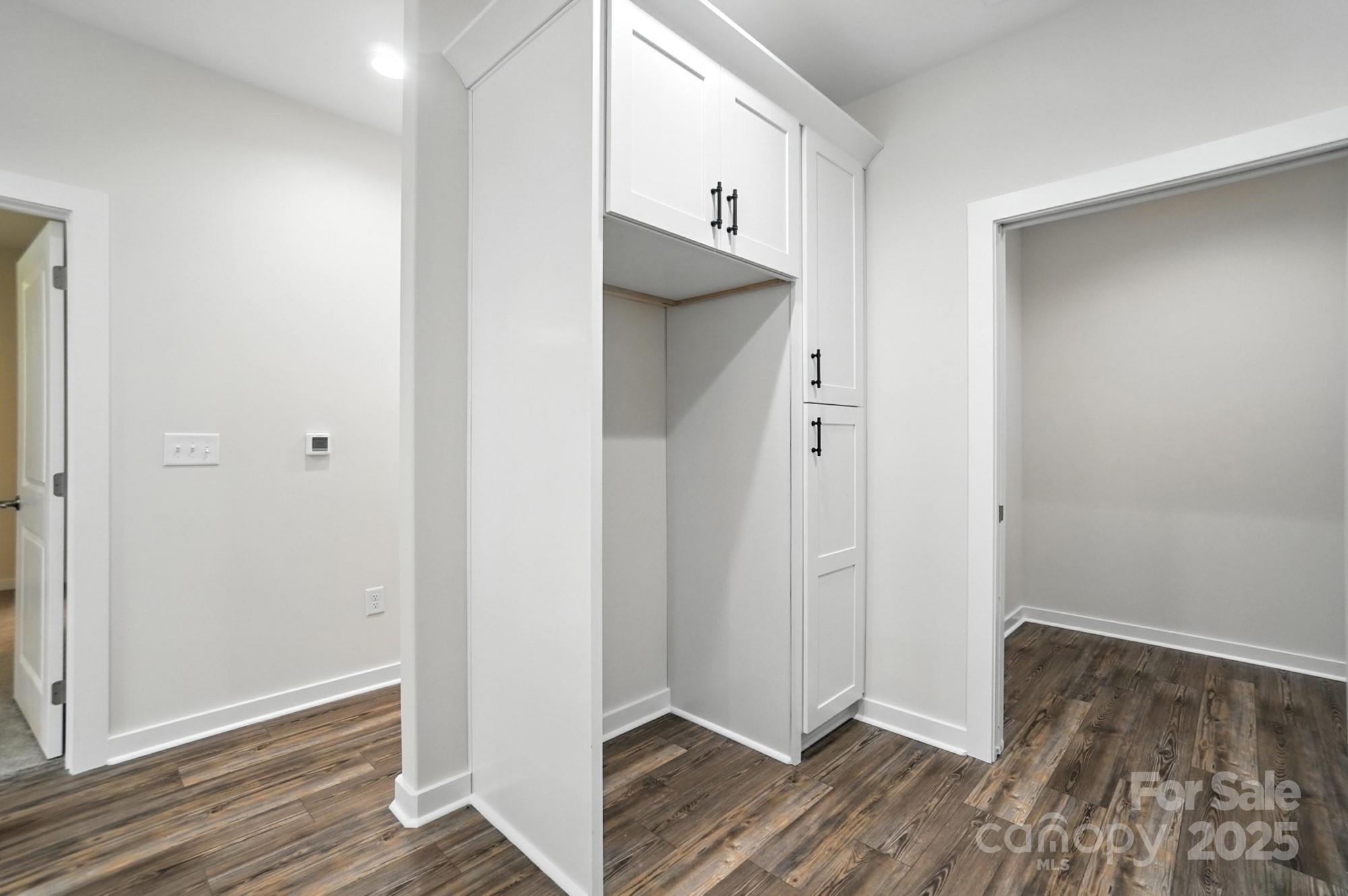 Townhouse at 1530 29th Street SE, Hickory, photo 11 of 37