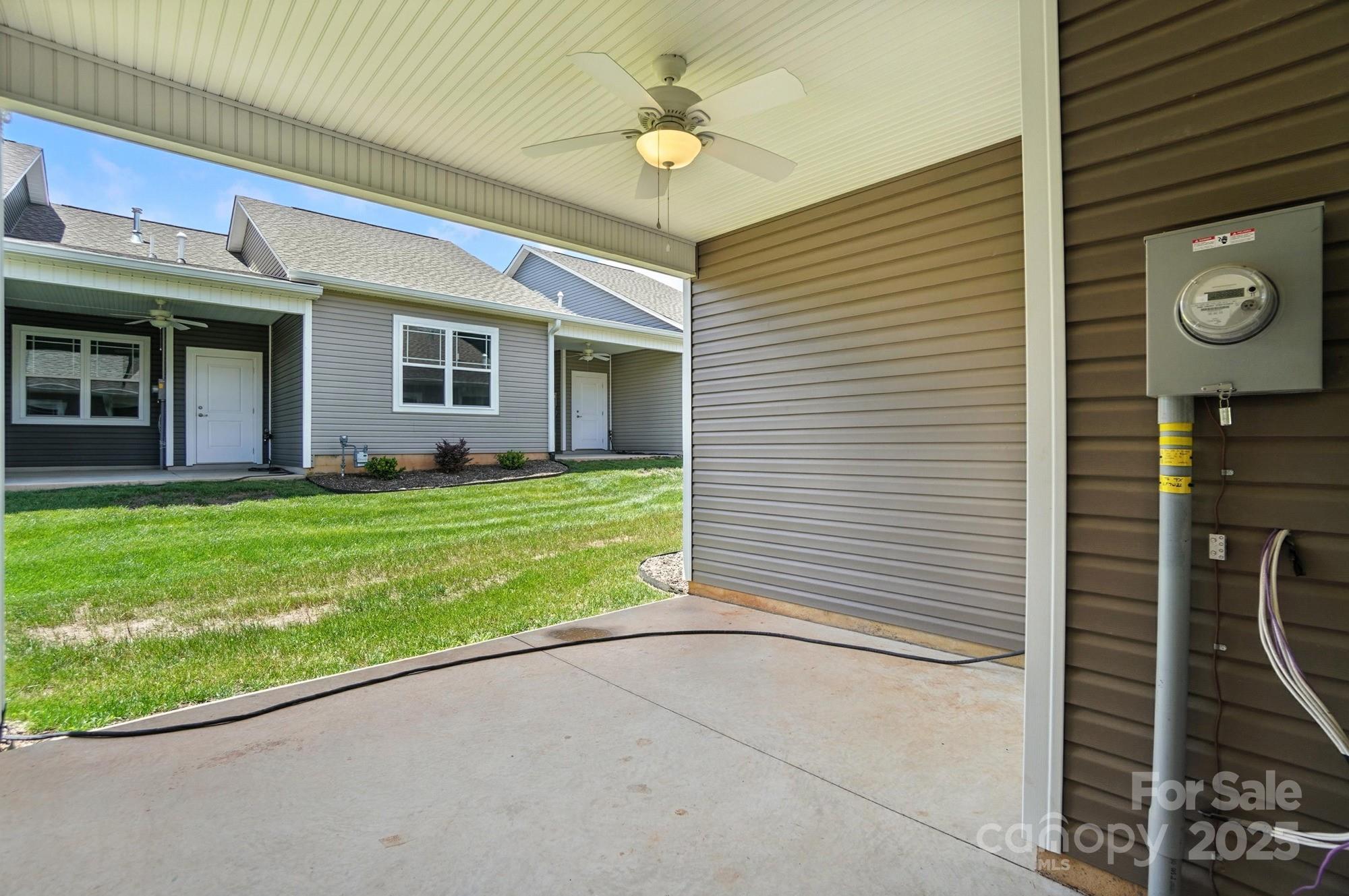 Townhouse at 1530 29th Street SE, Hickory, photo 36 of 37
