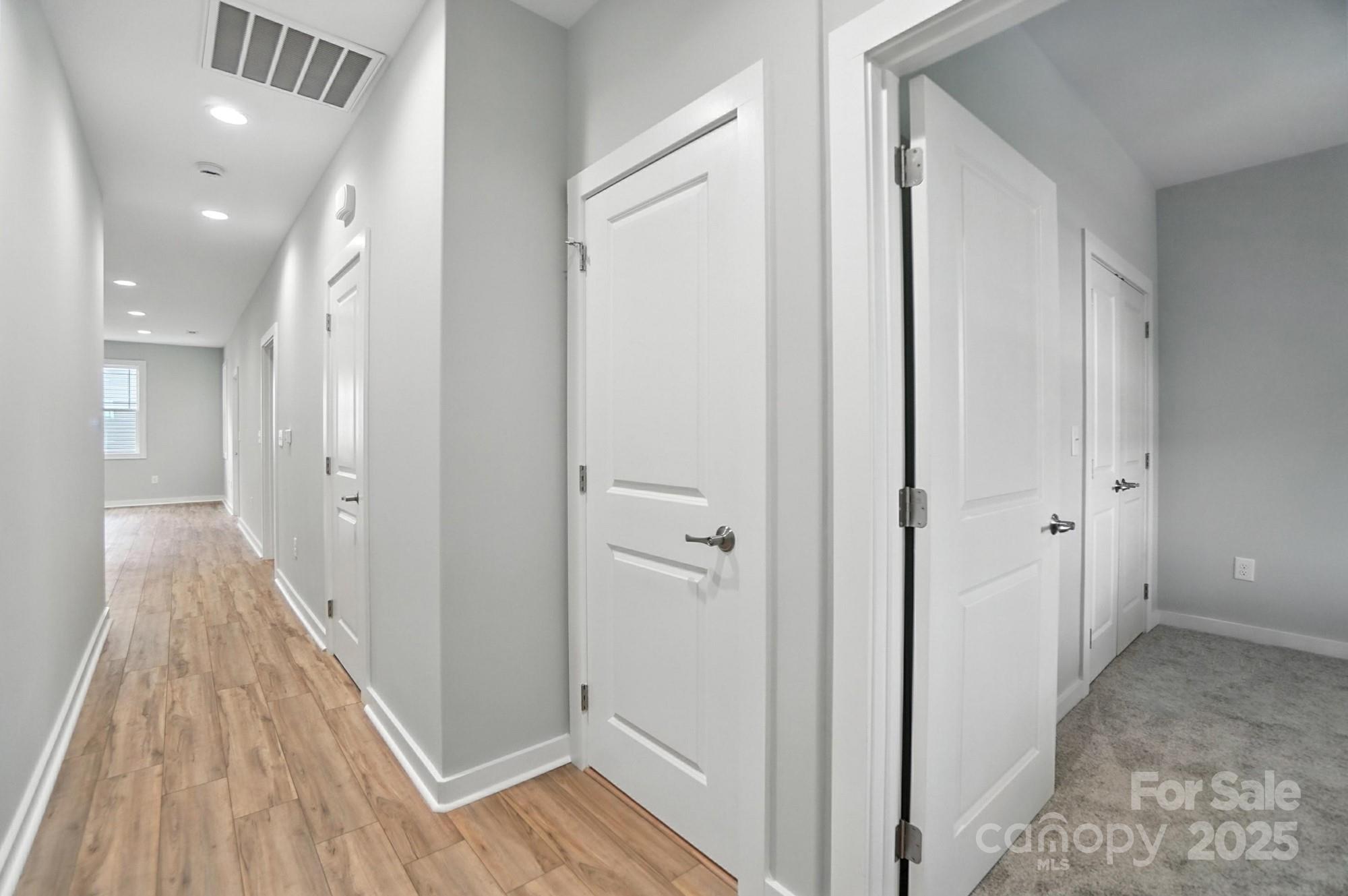 Townhouse at 1524 29th Street SE, Hickory, photo 5 of 41