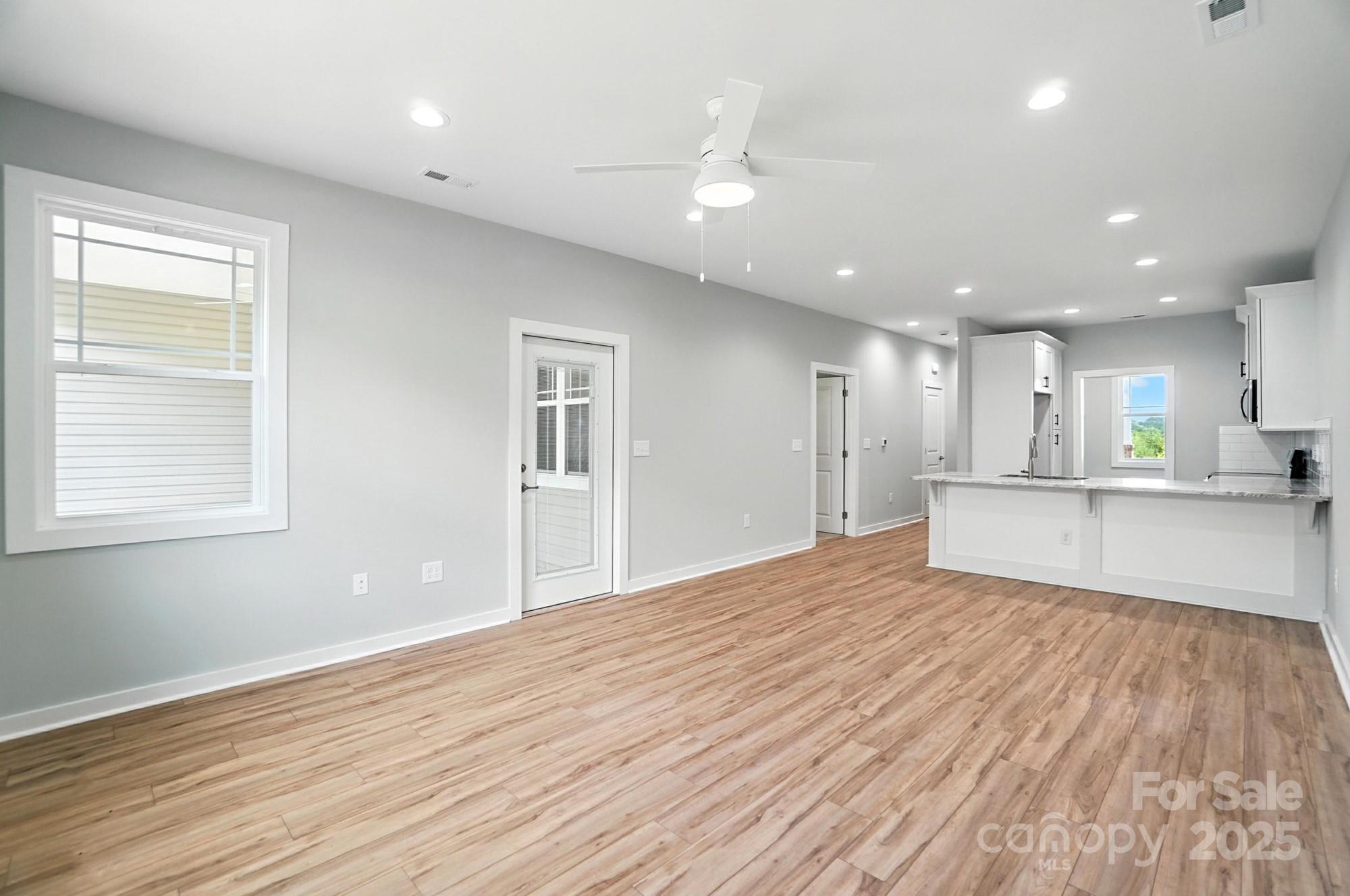 Townhouse at 1524 29th Street SE, Hickory, photo 19 of 41