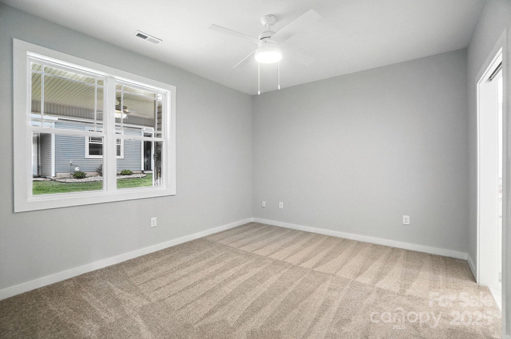 Townhouse at 1524 29th Street SE, Hickory, photo 23 of 41
