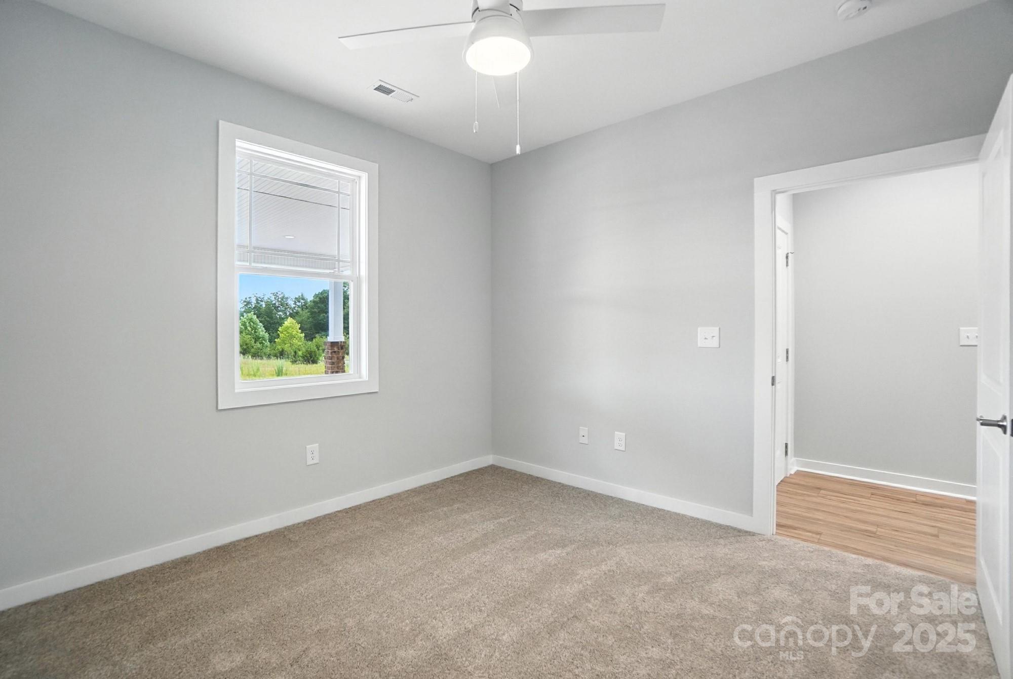 Townhouse at 1524 29th Street SE, Hickory, photo 32 of 41