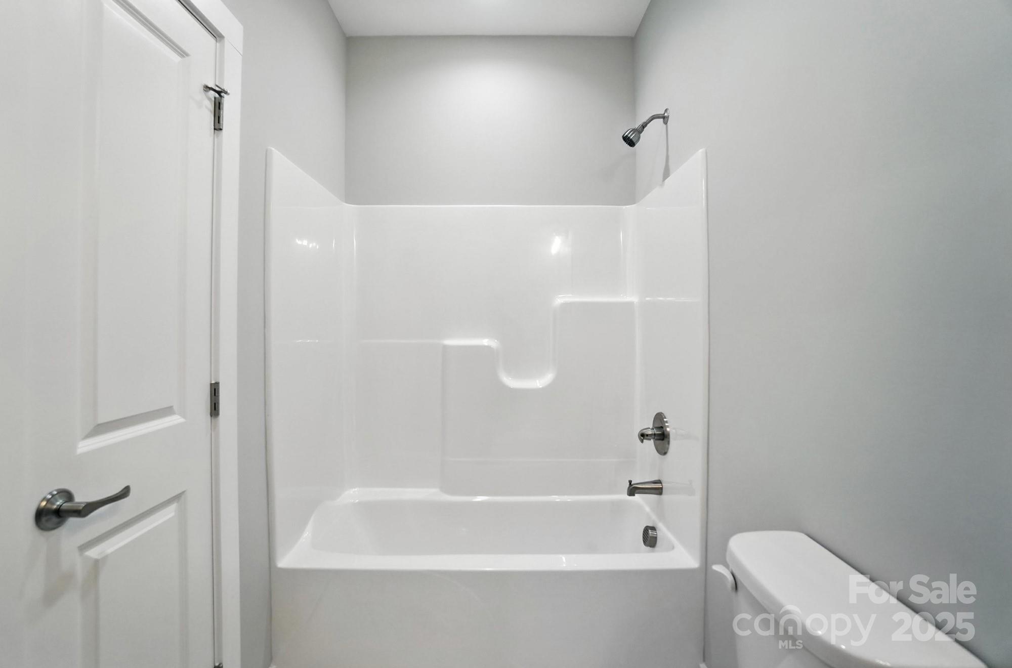 Townhouse at 1524 29th Street SE, Hickory, photo 36 of 41