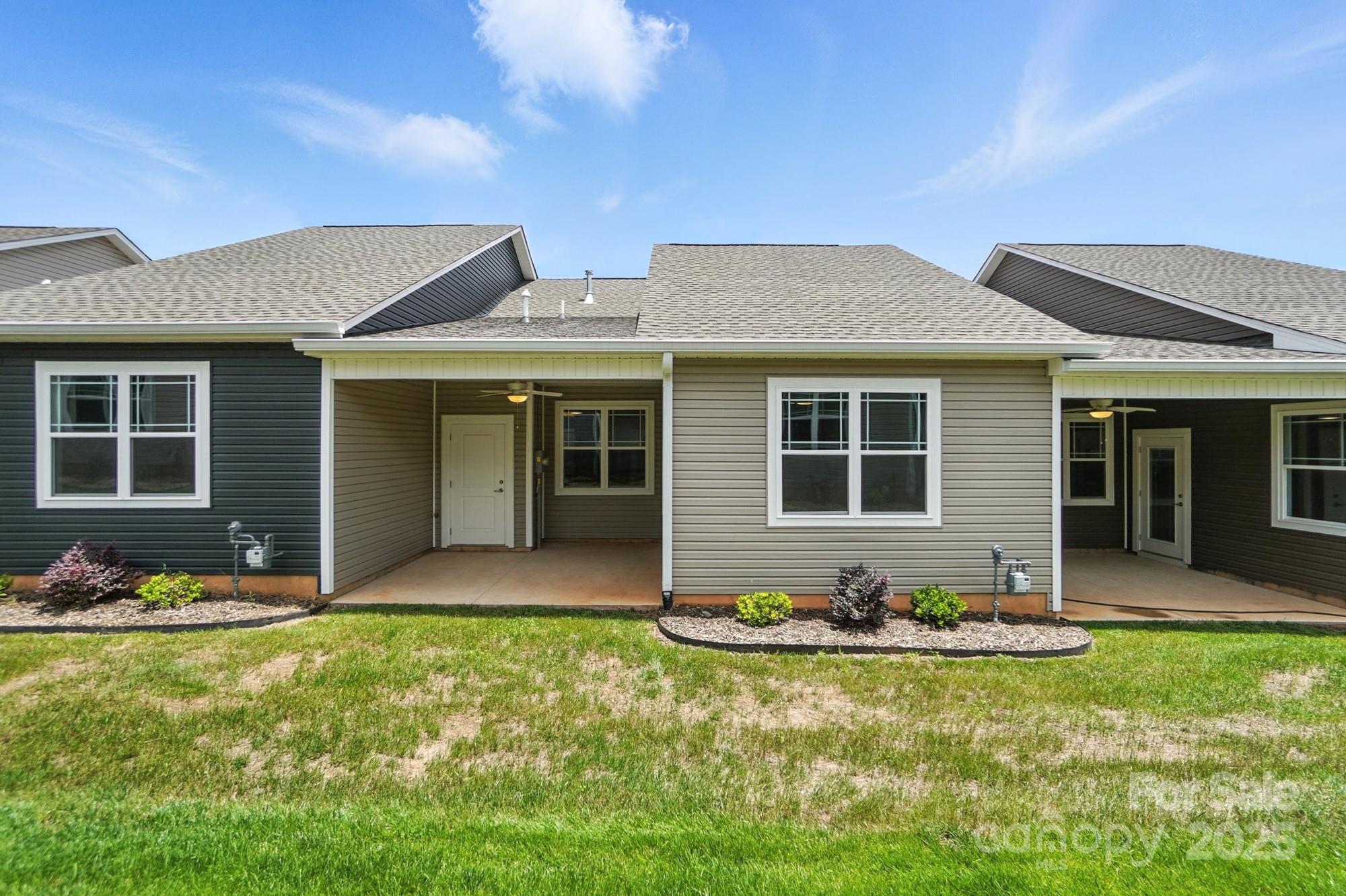 Townhouse at 1524 29th Street SE, Hickory, photo 40 of 41