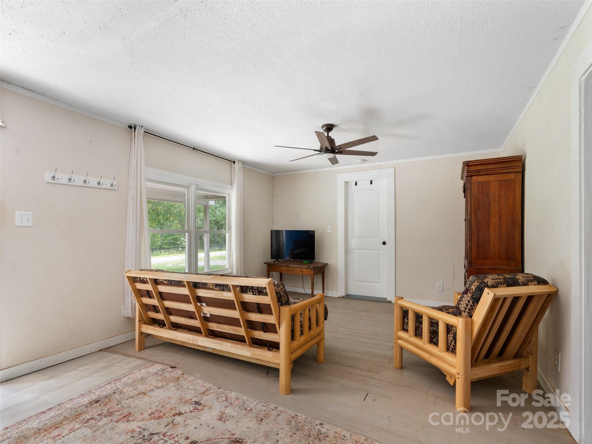 Single Family Residence at 1343 Solen Williams Road, Tryon, photo 5 of 17